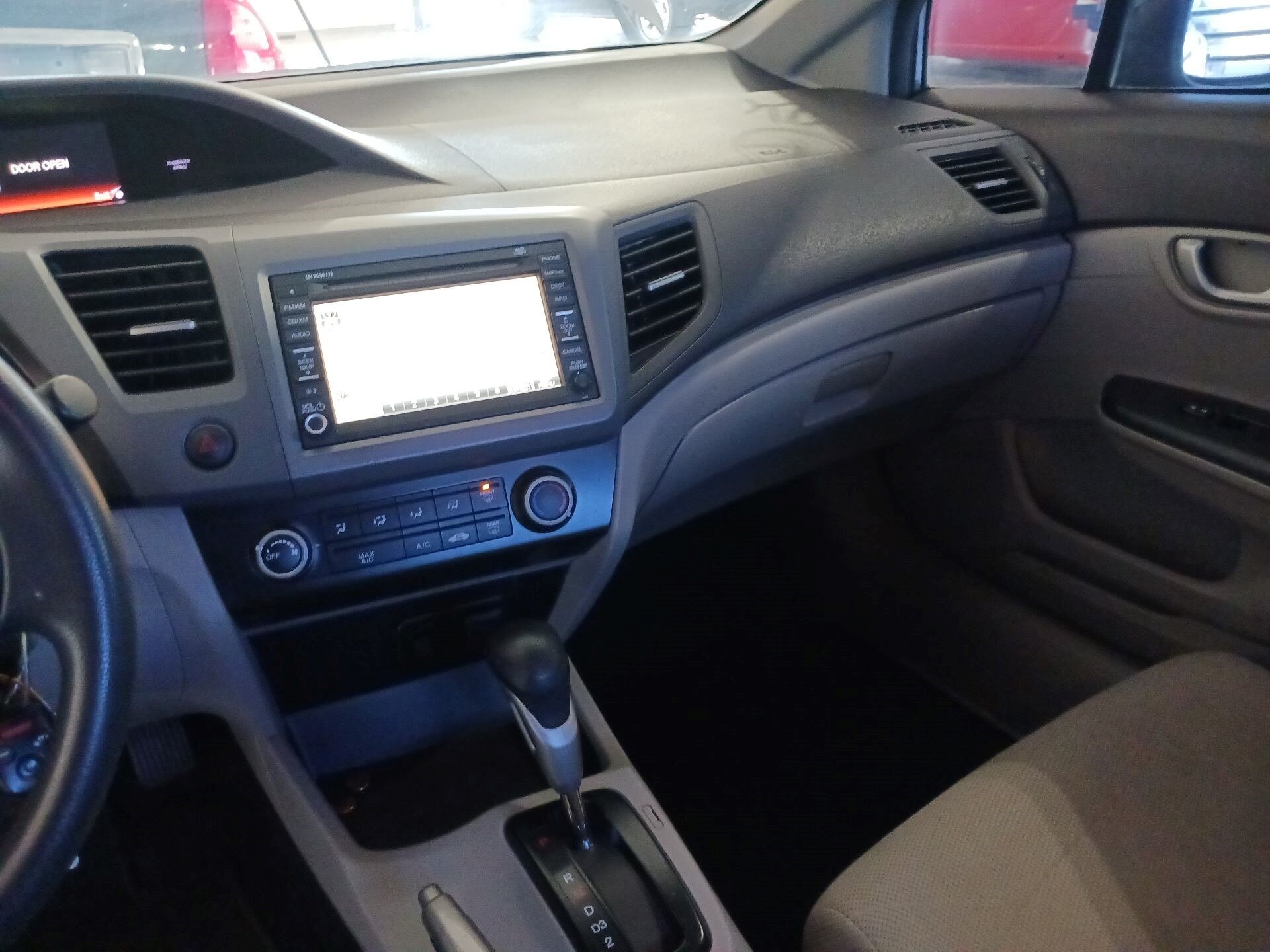 Thumbnail: 2022 Ford Explorer - 11