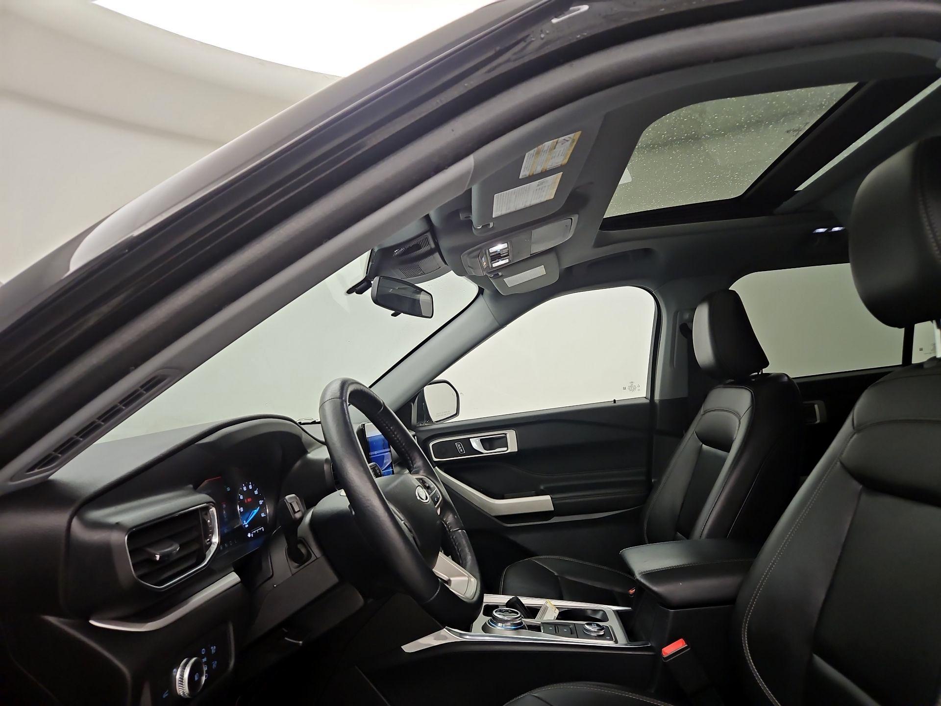 Thumbnail: 2022 Ford Explorer - 19