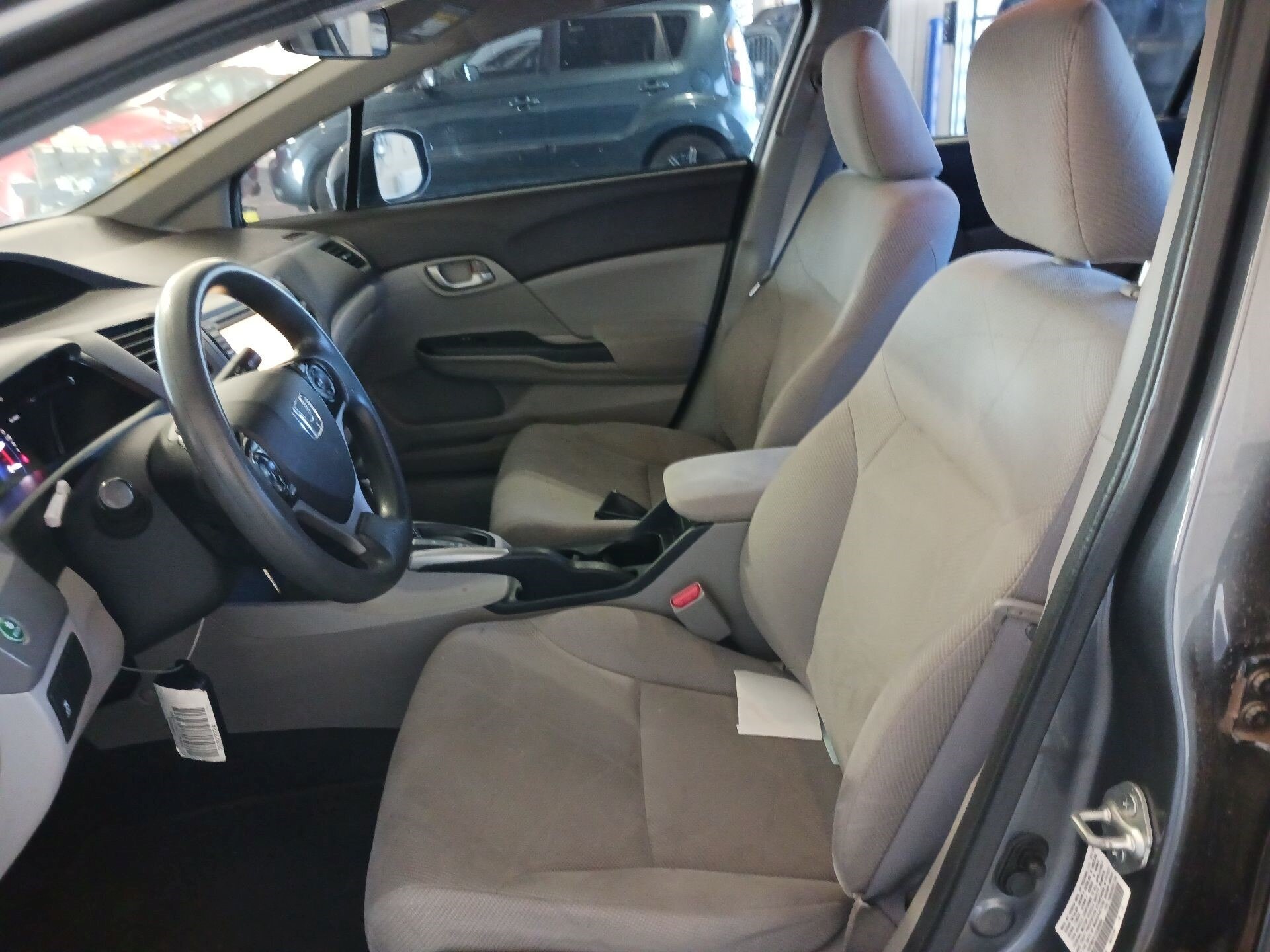 Thumbnail: 2022 Ford Explorer - 7