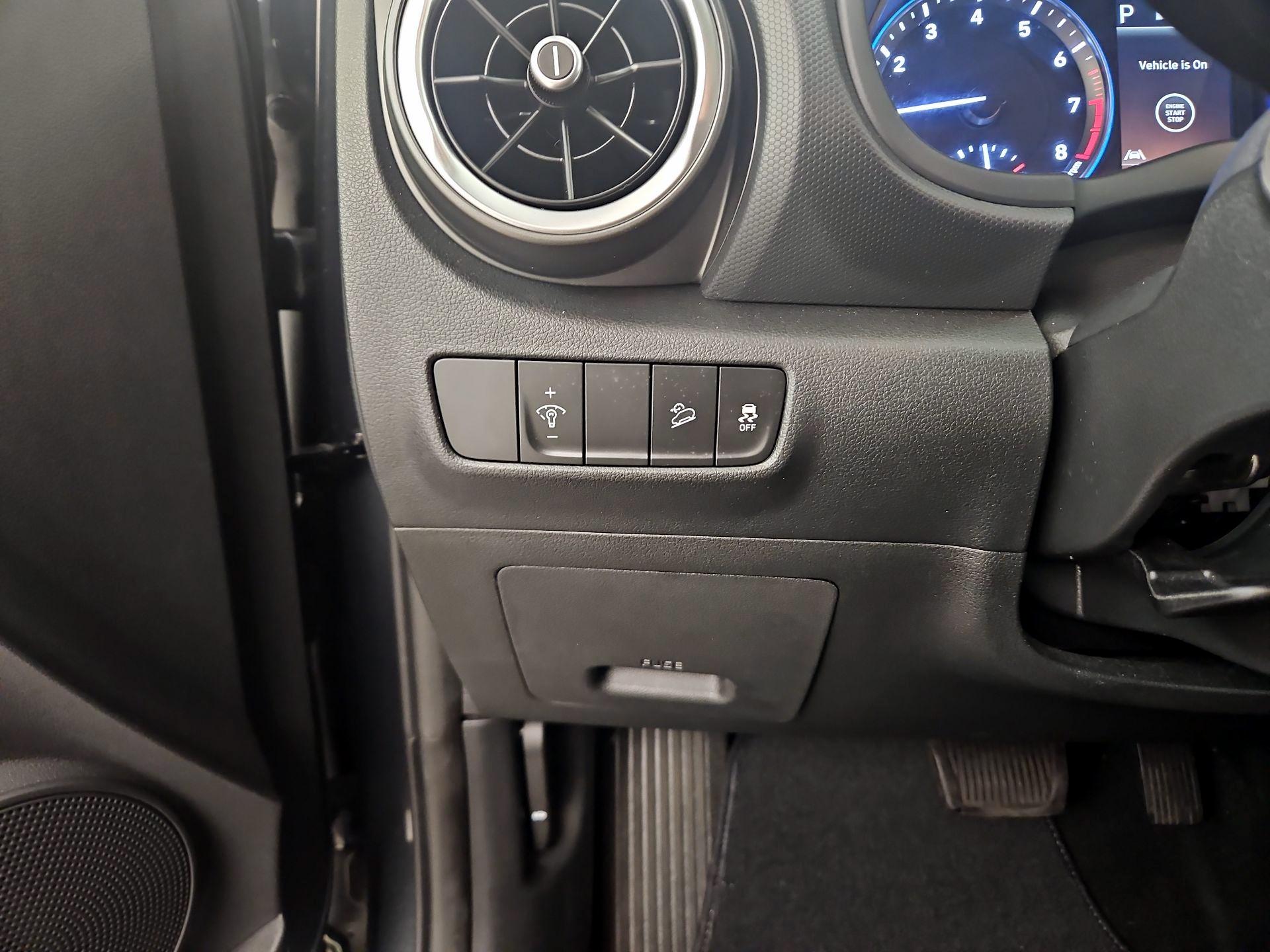 Thumbnail: 2022 Hyundai Kona - 13