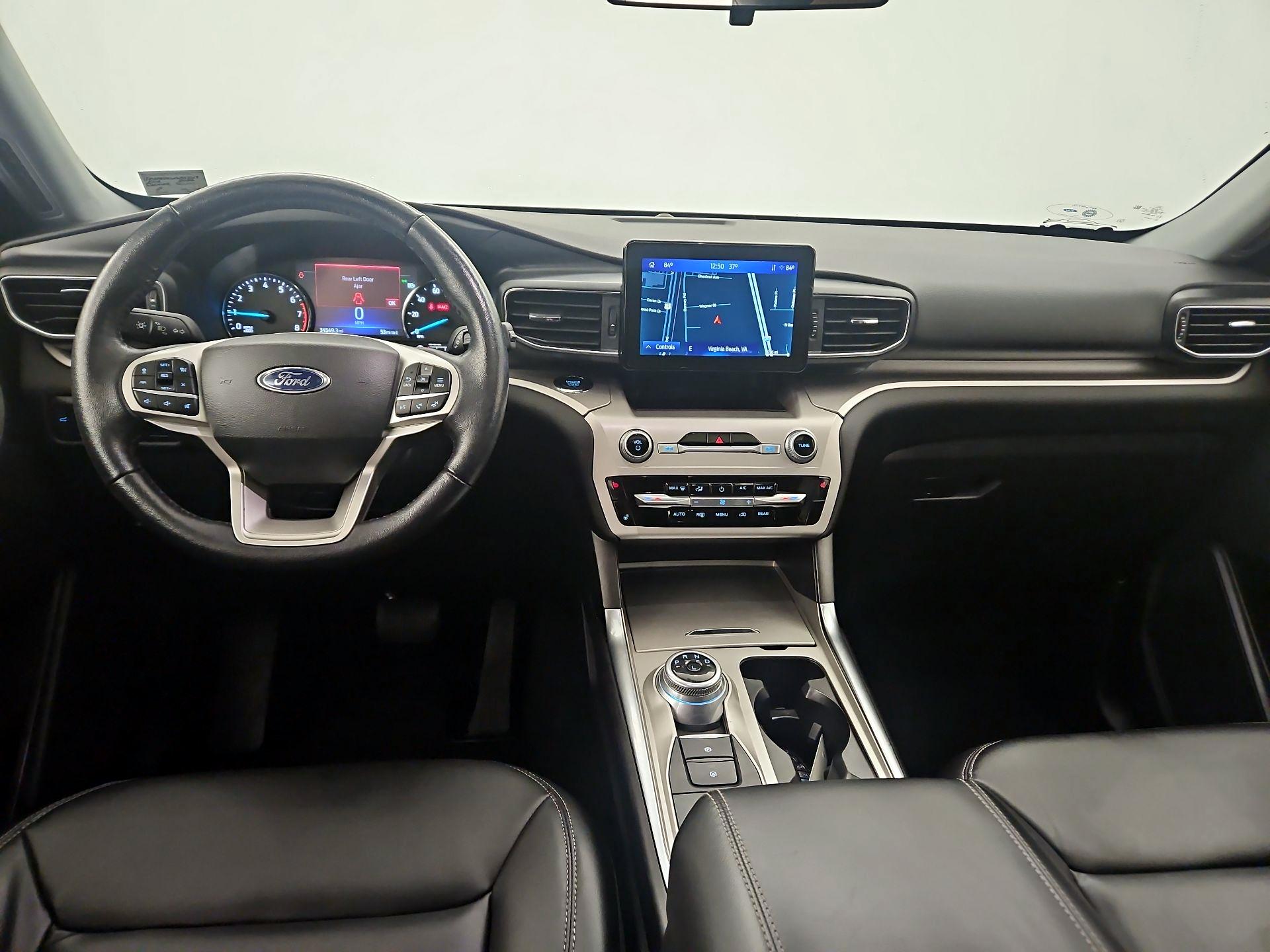 Thumbnail: 2022 Ford Explorer - 9