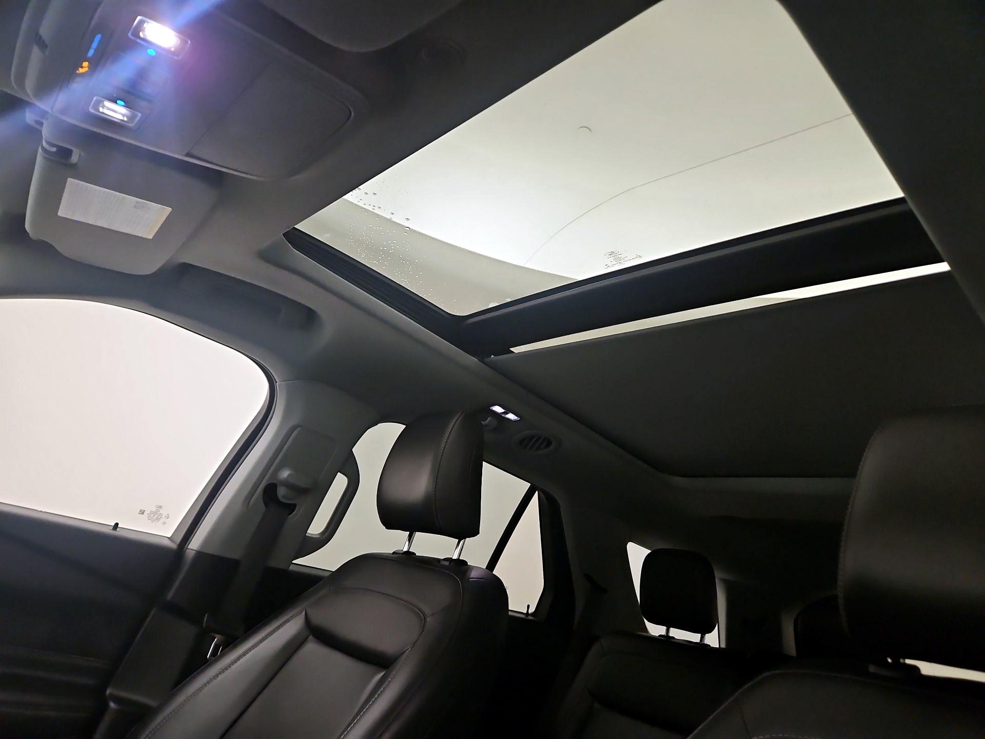 Thumbnail: 2022 Ford Explorer - 20