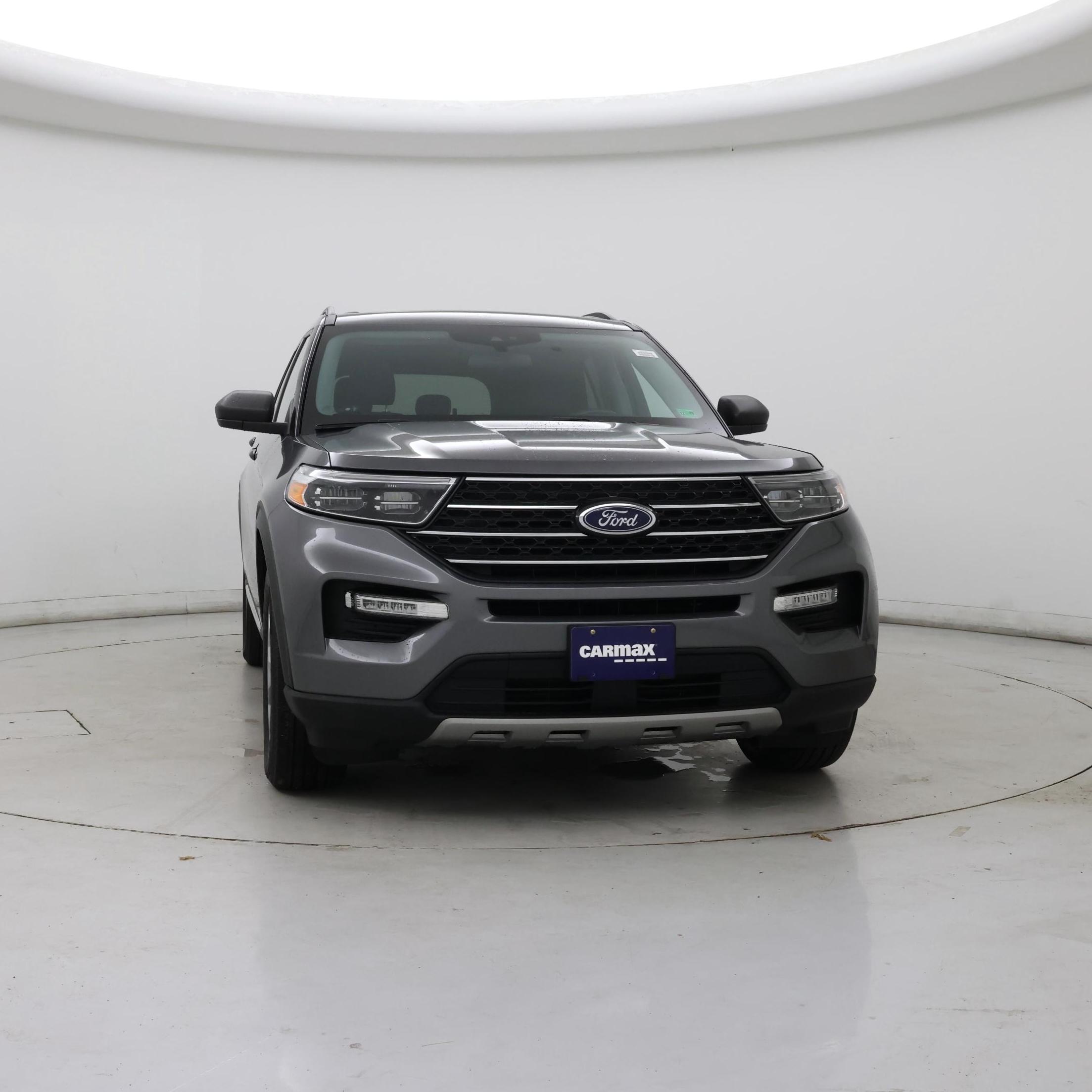 Thumbnail: 2022 Ford Explorer - 5