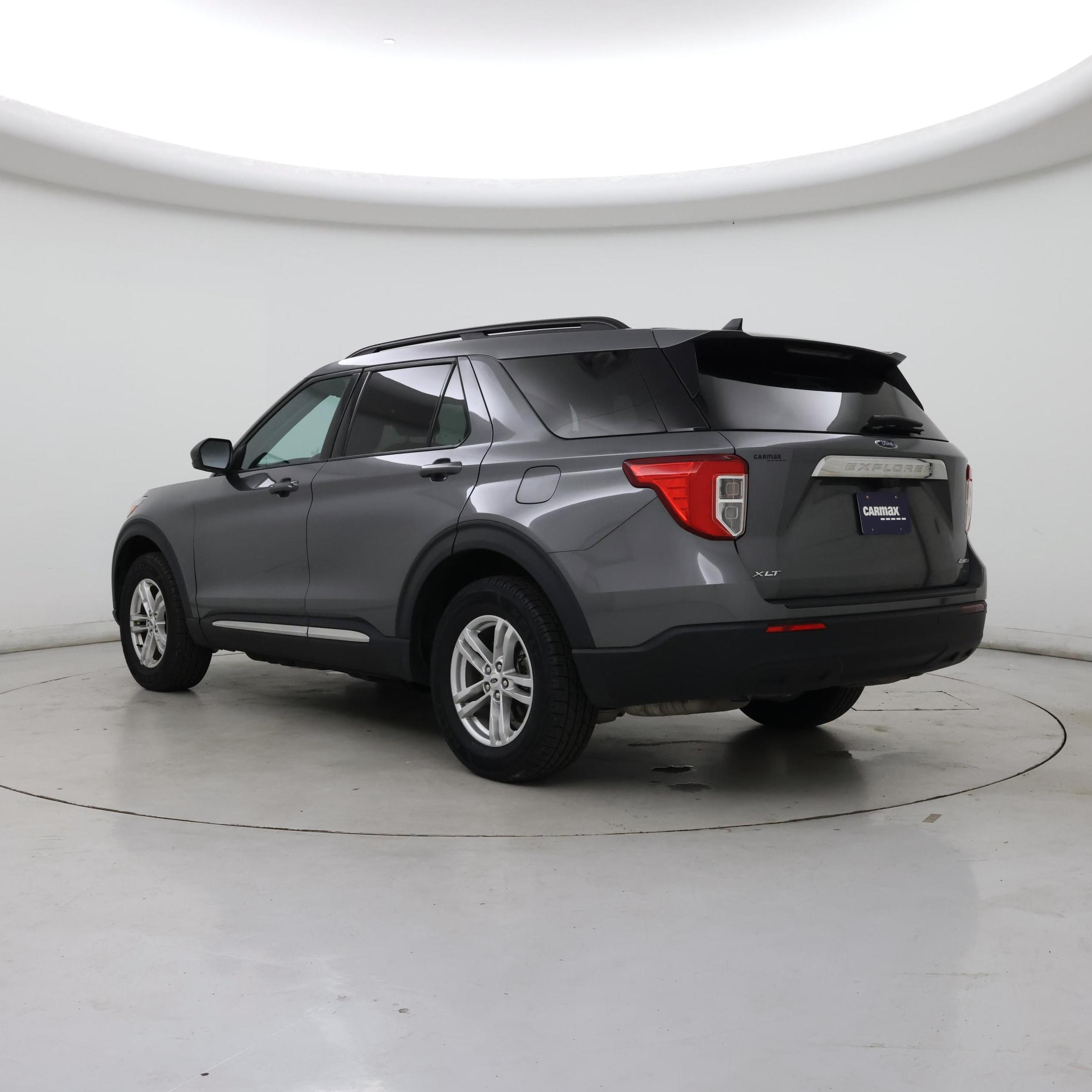 Thumbnail: 2022 Ford Explorer - 2