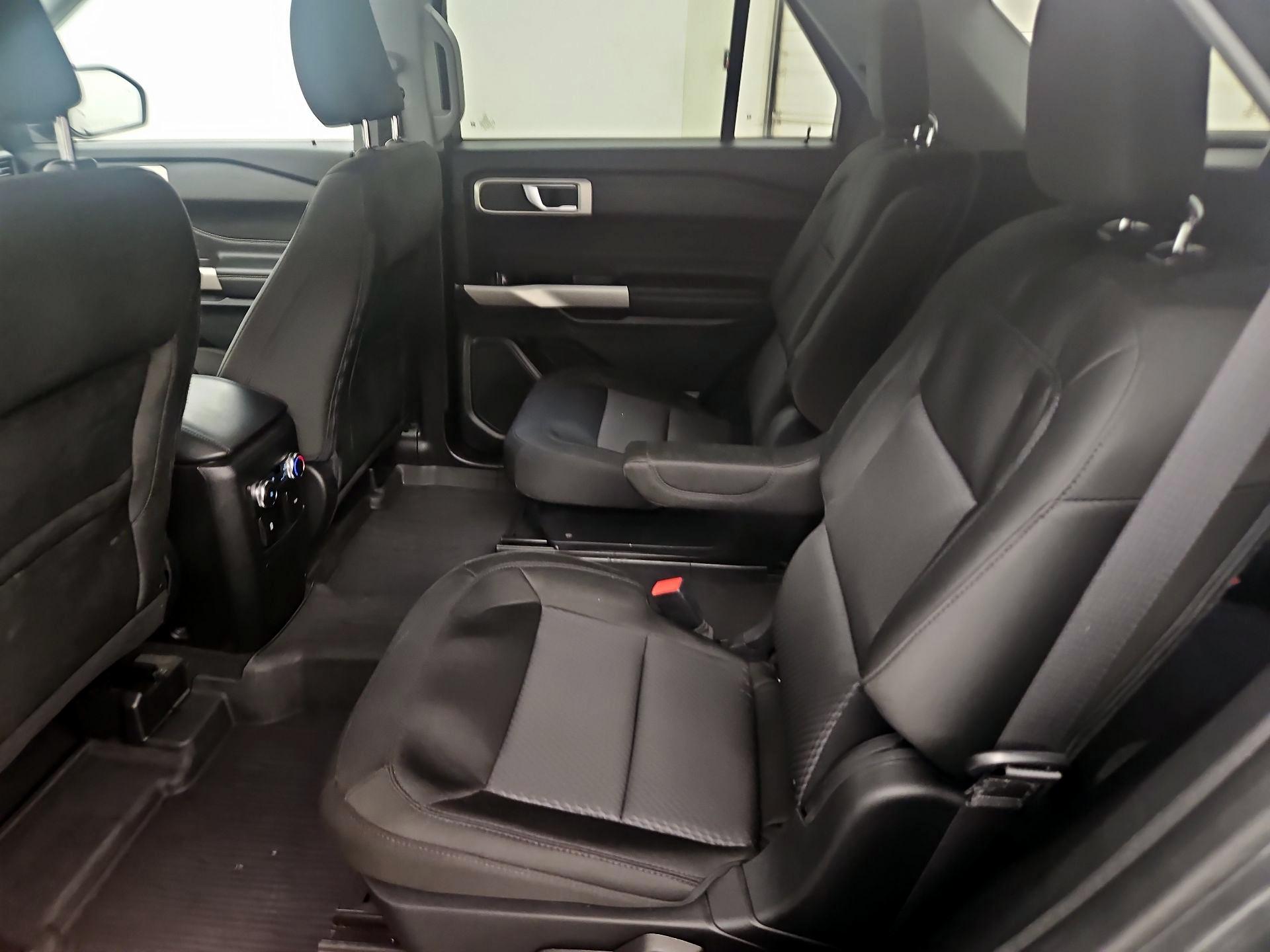 Thumbnail: 2022 Ford Explorer - 19