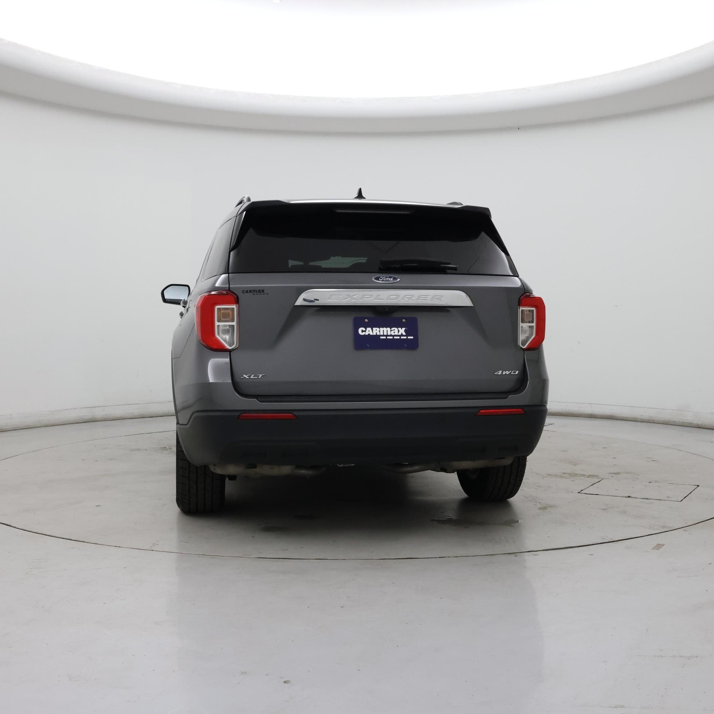 Thumbnail: 2022 Ford Explorer - 6