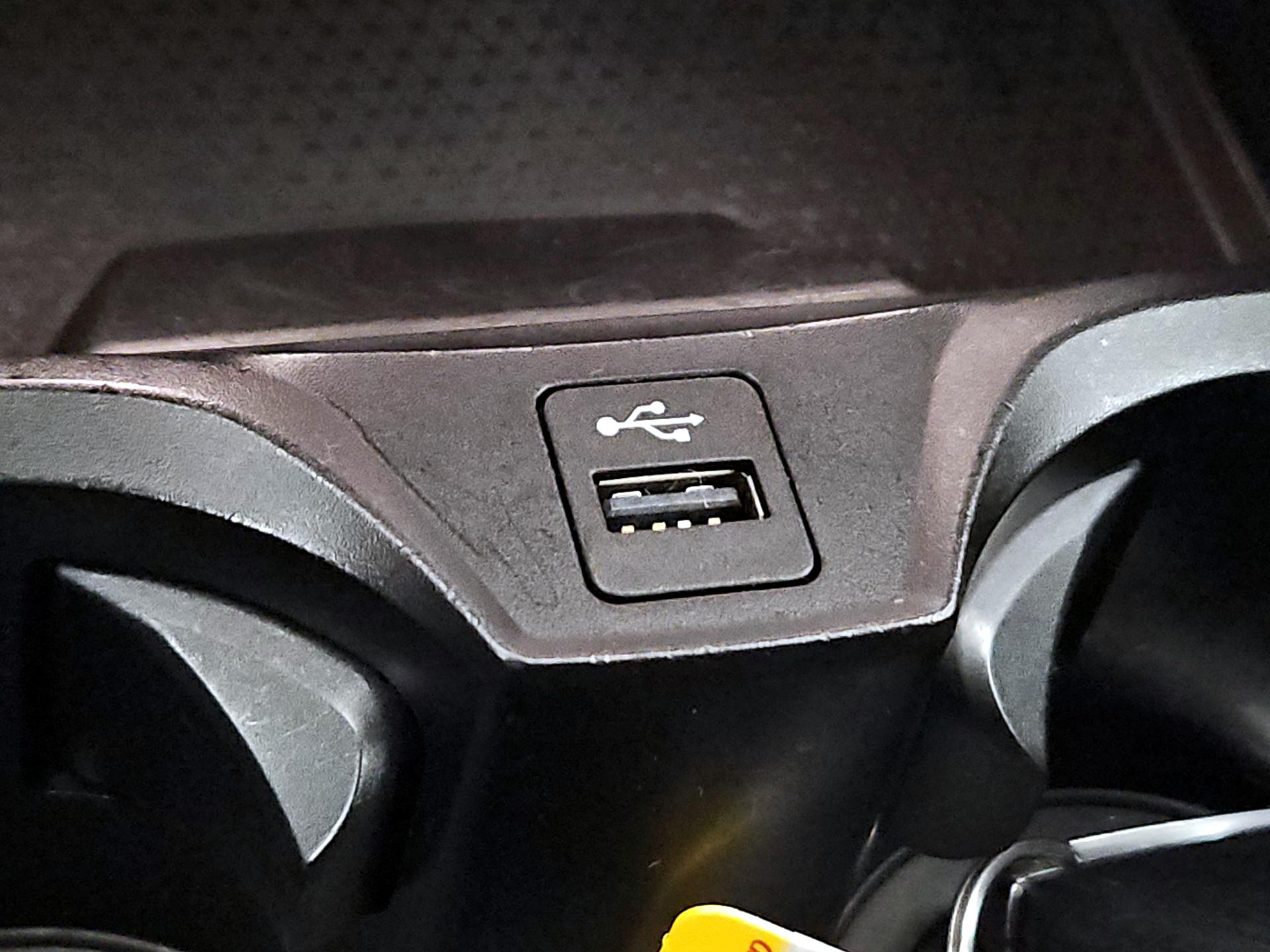 Thumbnail: 2020 BMW 3 Series - 19