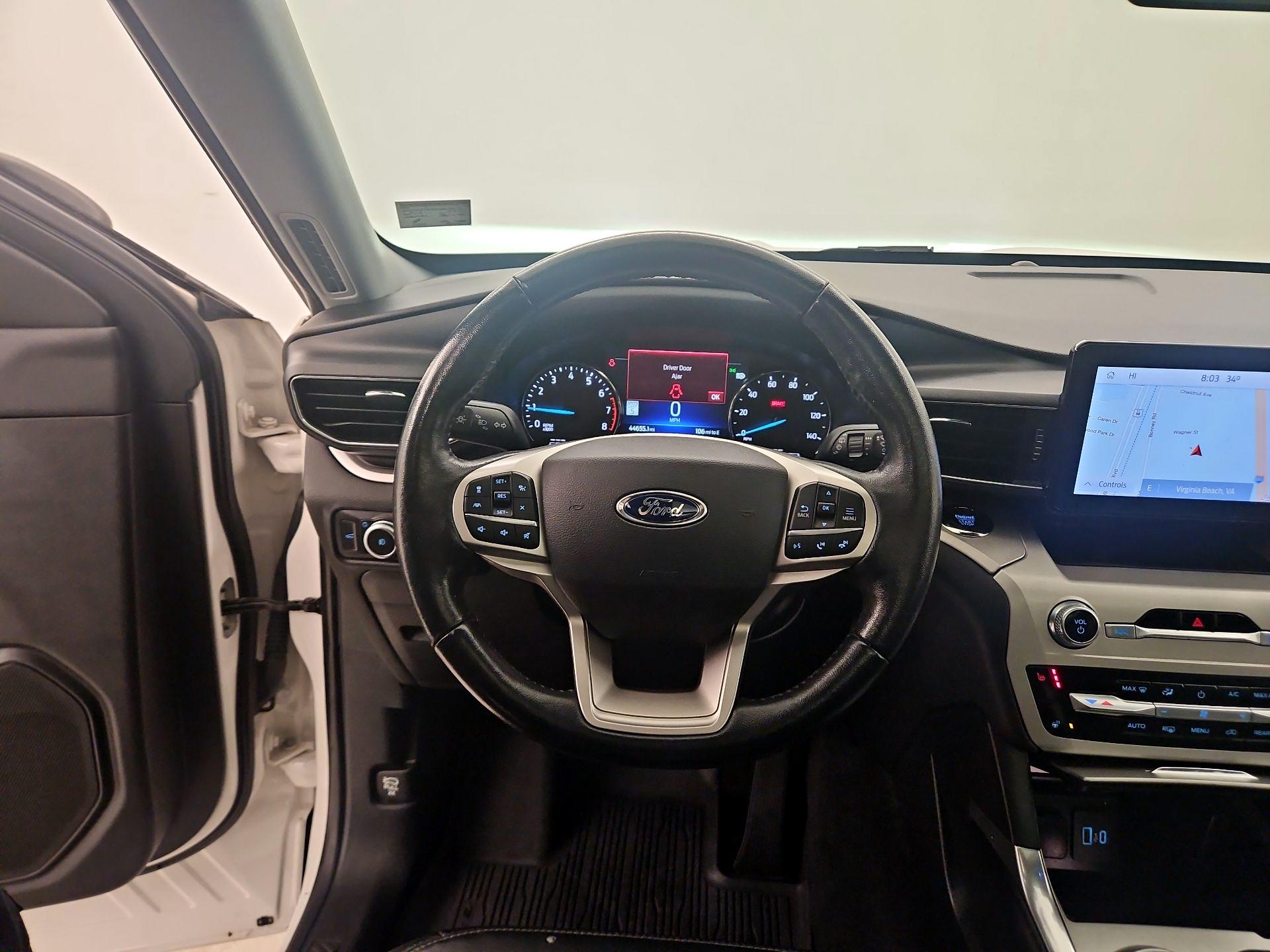 Thumbnail: 2022 Ford Explorer - 10