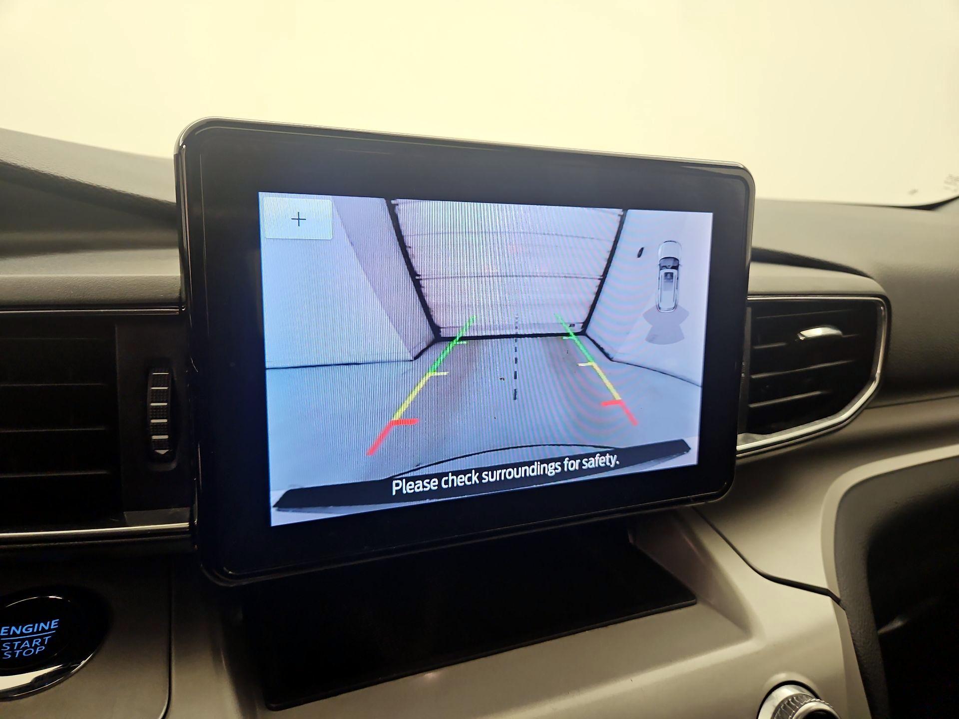 Thumbnail: 2022 Ford Explorer - 15