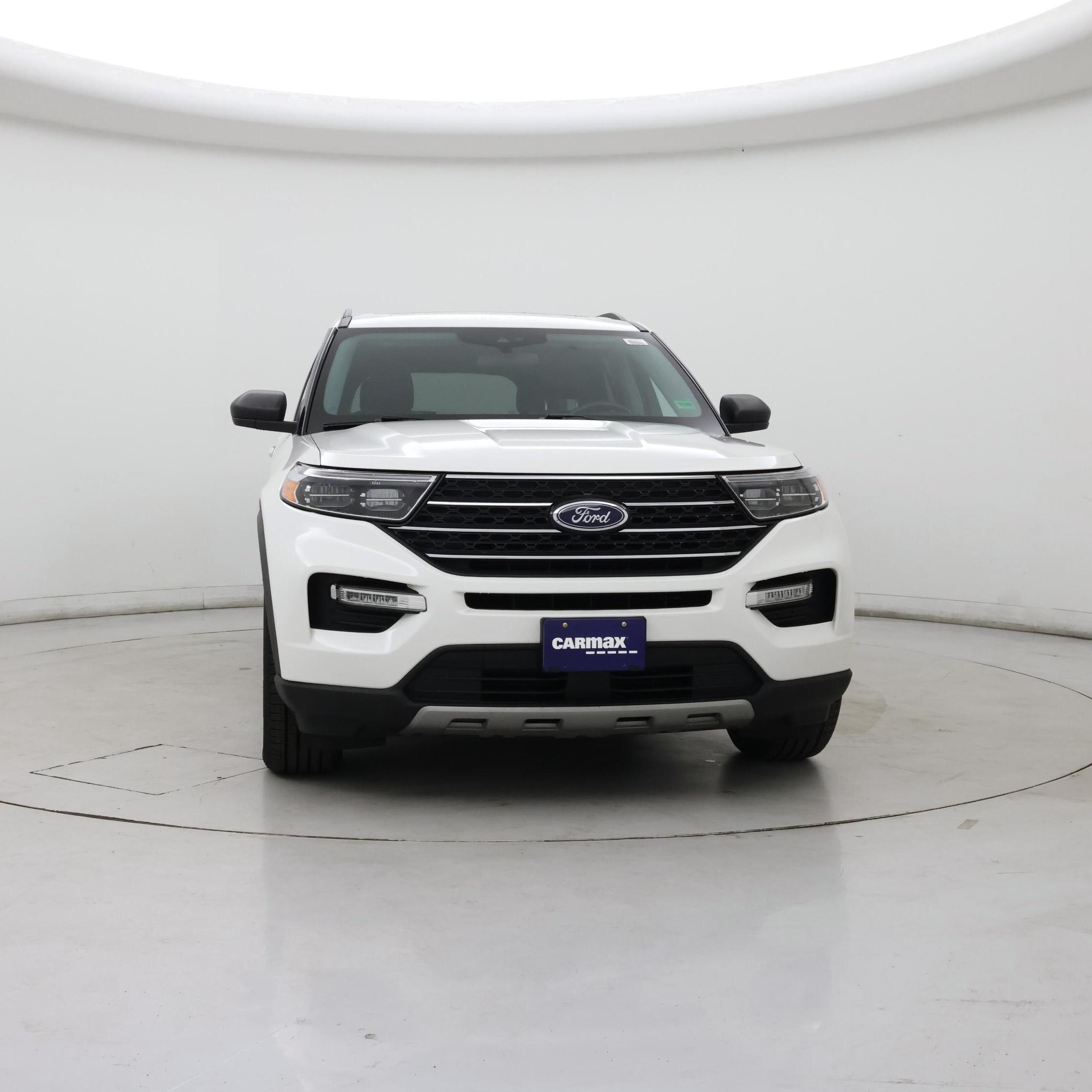 Thumbnail: 2022 Ford Explorer - 5