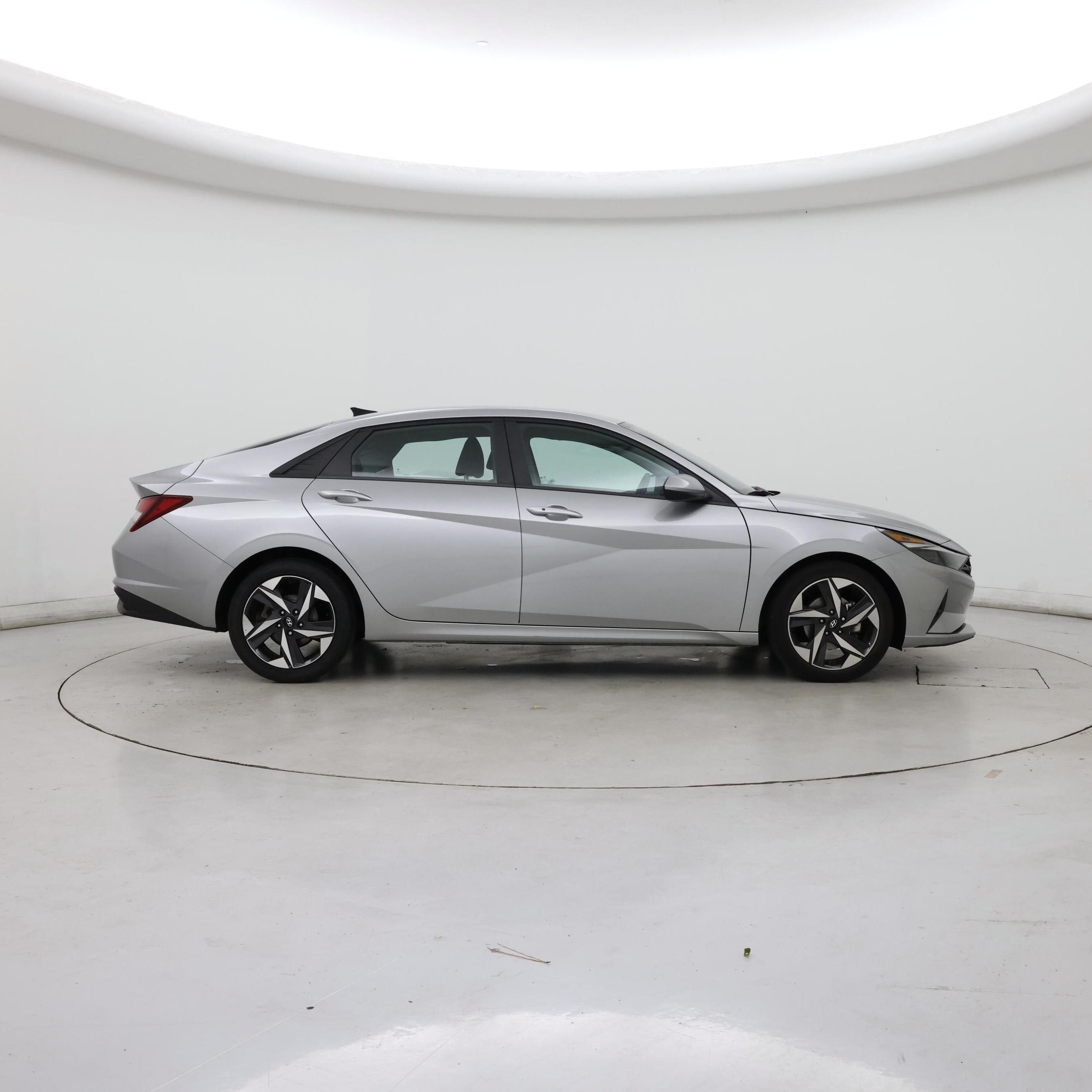 Thumbnail: 2023 Hyundai Elantra - 7