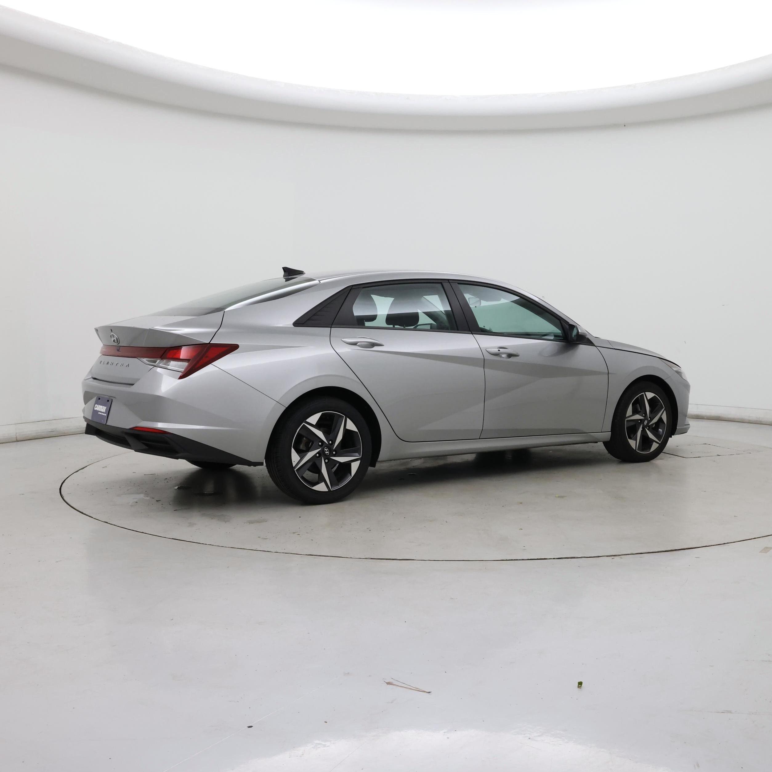 Thumbnail: 2023 Hyundai Elantra - 8