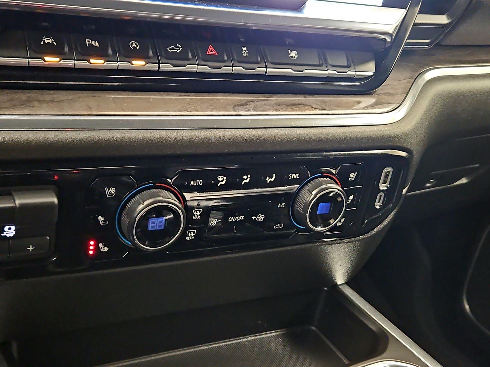 Thumbnail: 2023 Chevrolet Silverado 1500 - 16