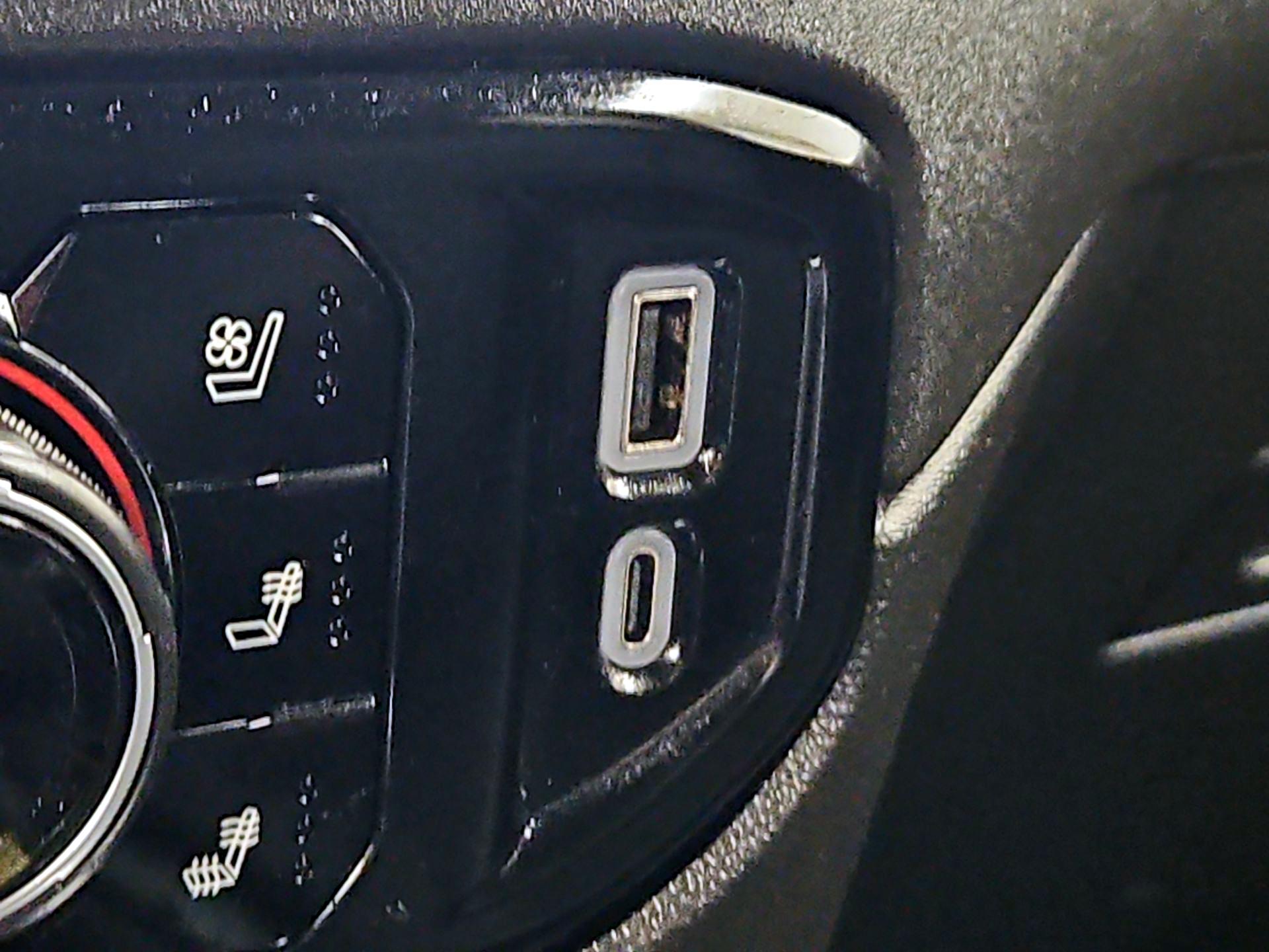 Thumbnail: 2023 Chevrolet Silverado 1500 - 18