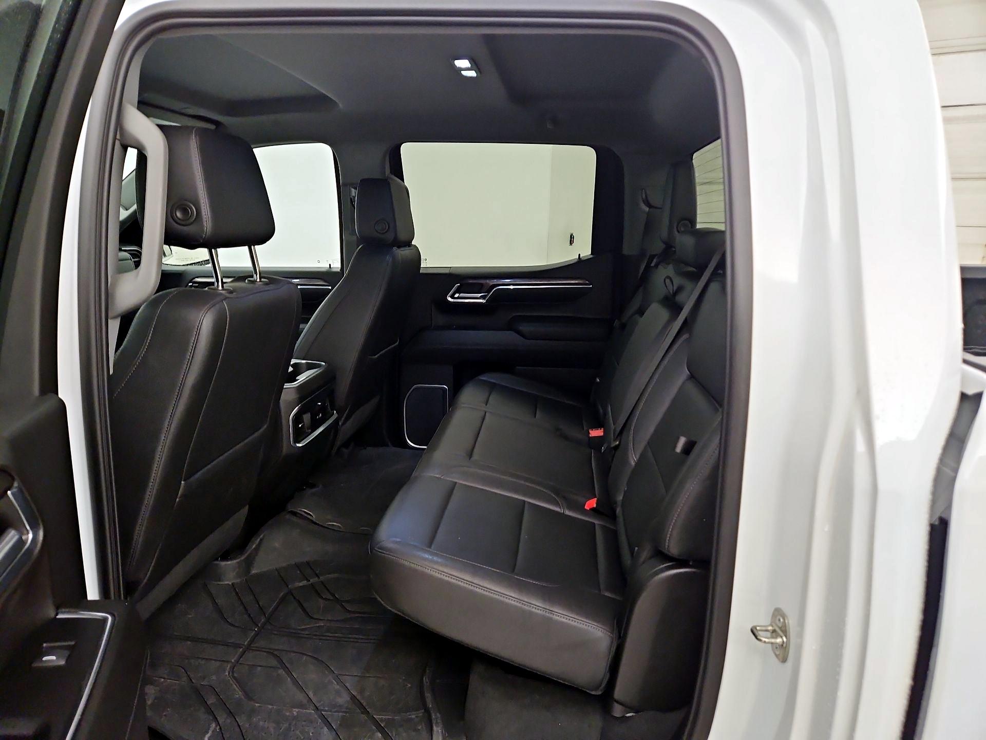 Thumbnail: 2023 Chevrolet Silverado 1500 - 19