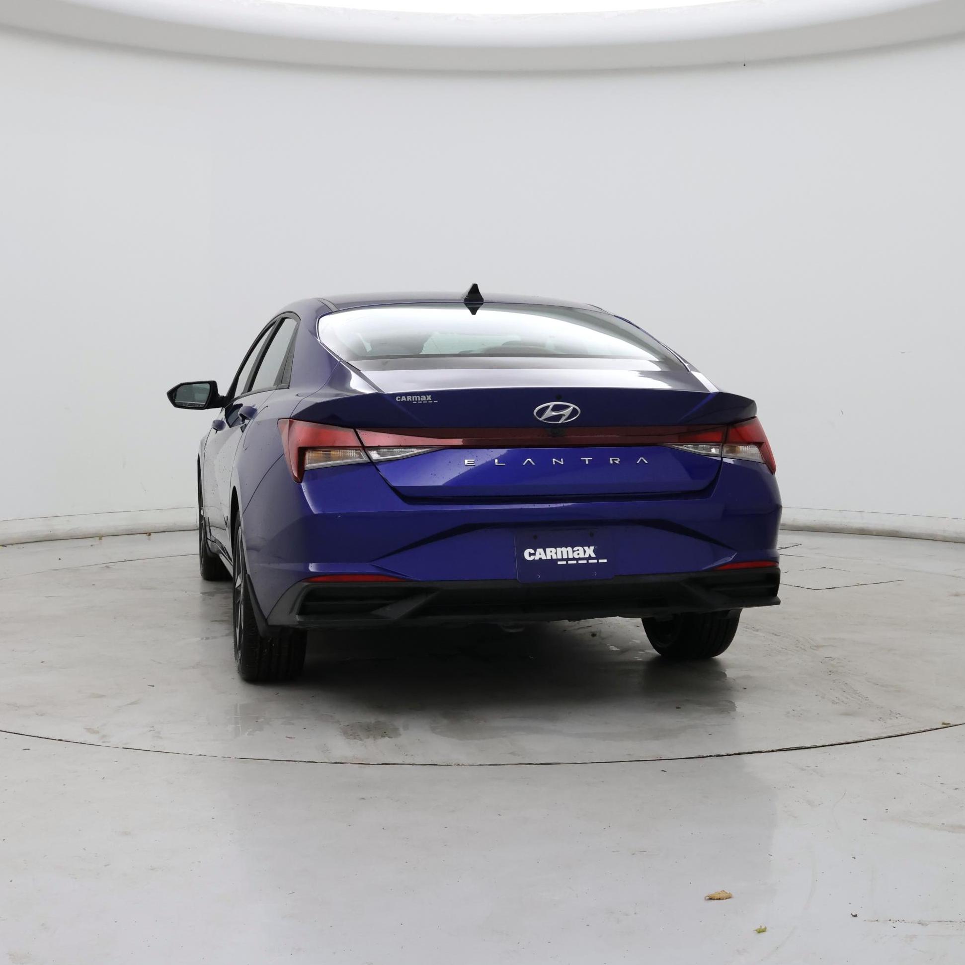 Thumbnail: 2023 Hyundai Elantra - 6