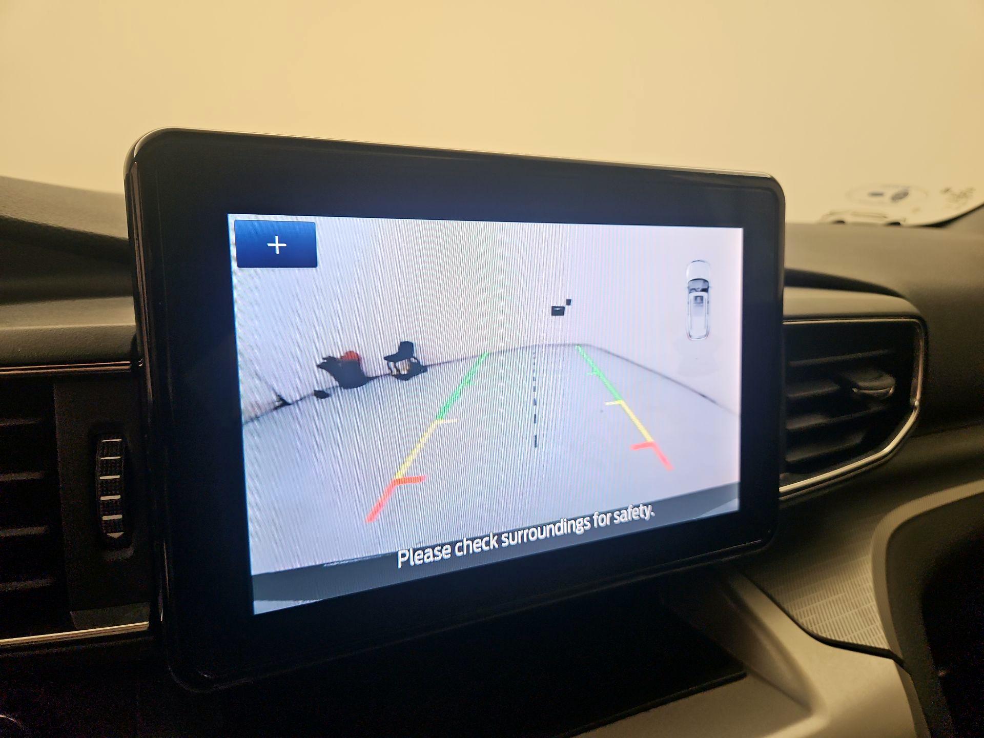 Thumbnail: 2022 Ford Explorer - 15