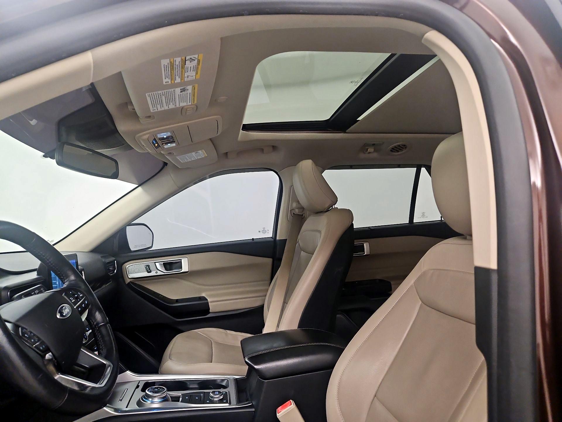 Thumbnail: 2020 Ford Explorer - 20