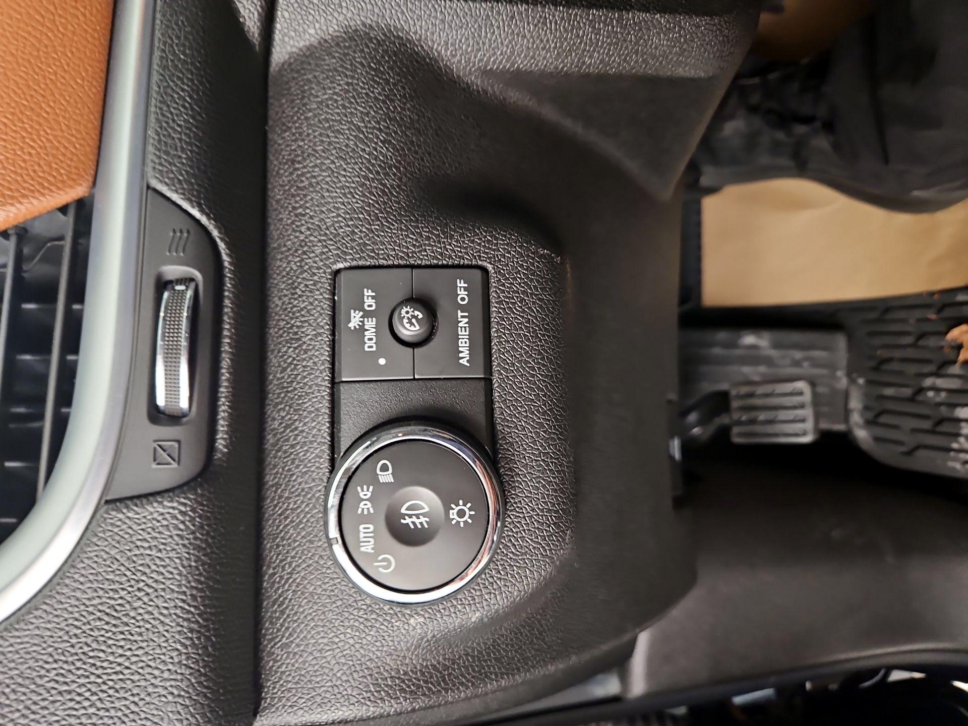 Thumbnail: 2016 Chevrolet Traverse - 13