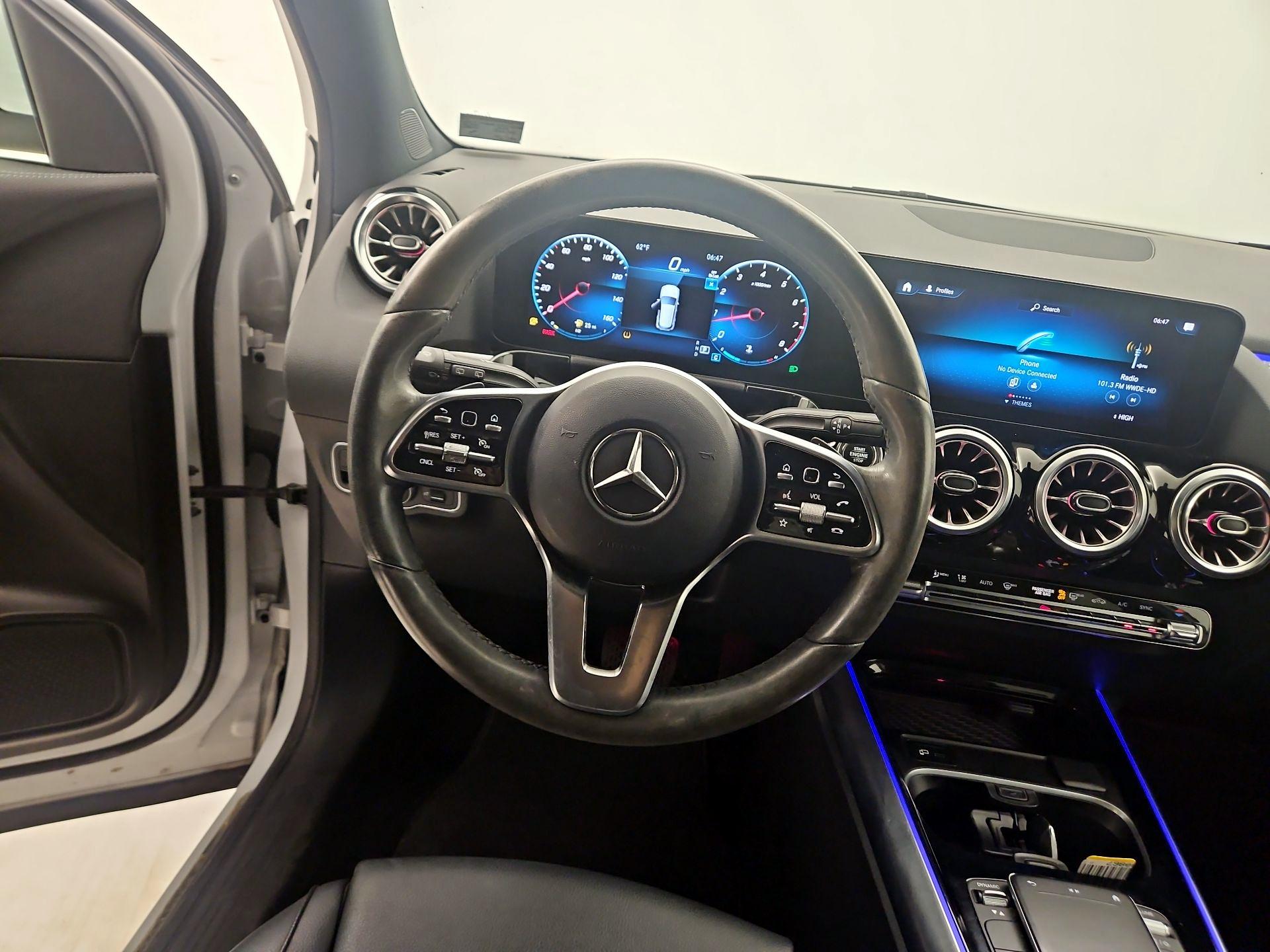 Thumbnail: 2023 Mercedes-Benz GLA - 10