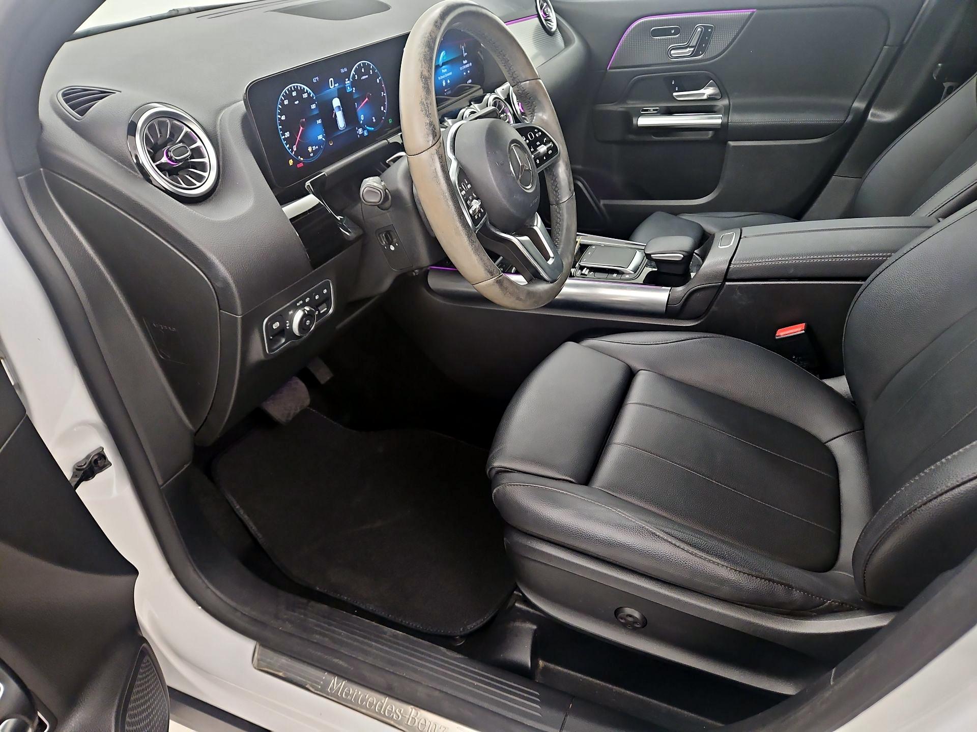 Thumbnail: 2023 Mercedes-Benz GLA - 11