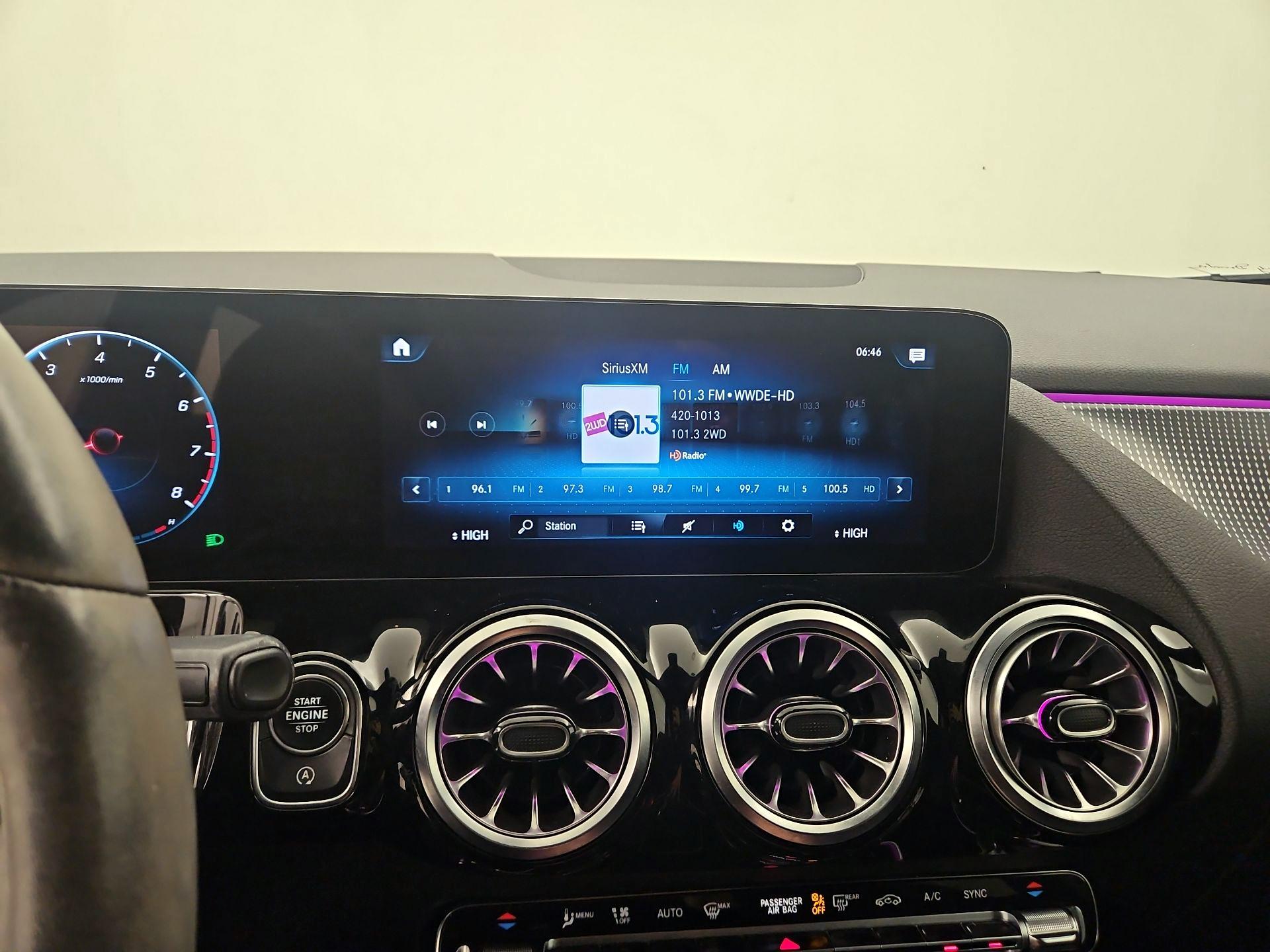 Thumbnail: 2023 Mercedes-Benz GLA - 15