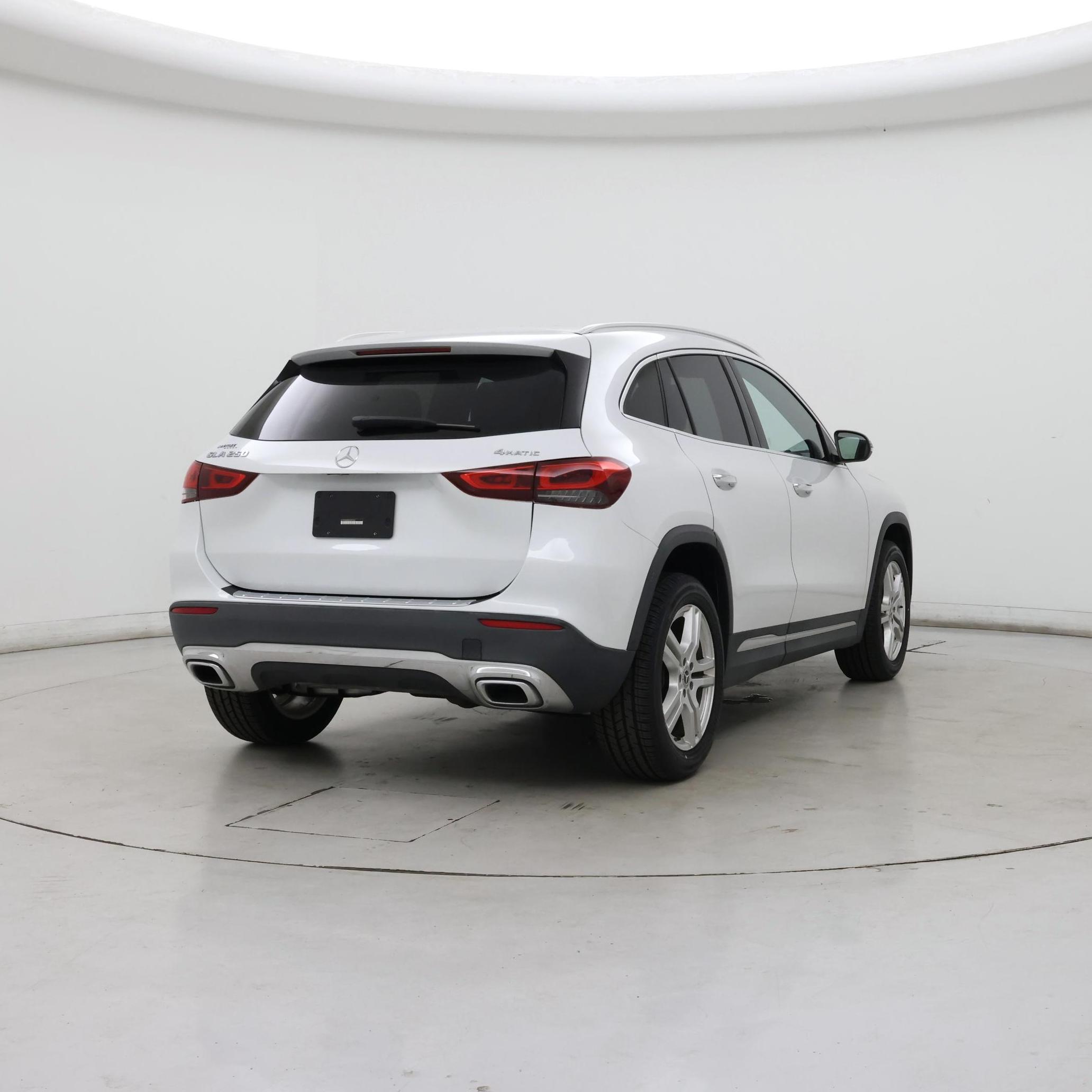 Thumbnail: 2023 Mercedes-Benz GLA - 8