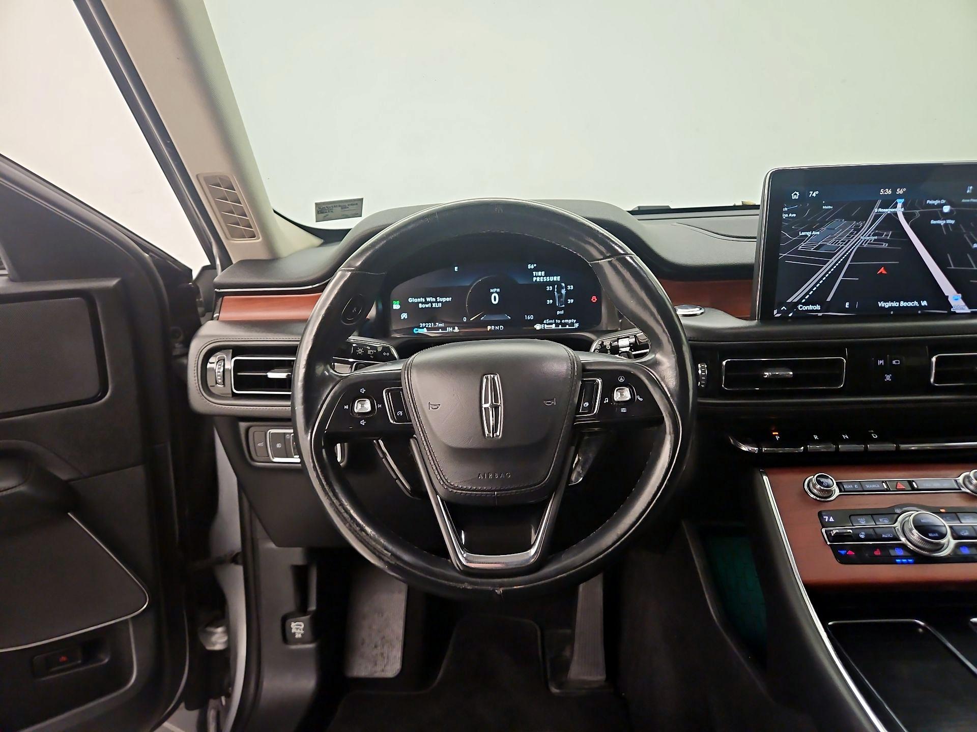 Thumbnail: 2020 Lincoln Aviator - 10