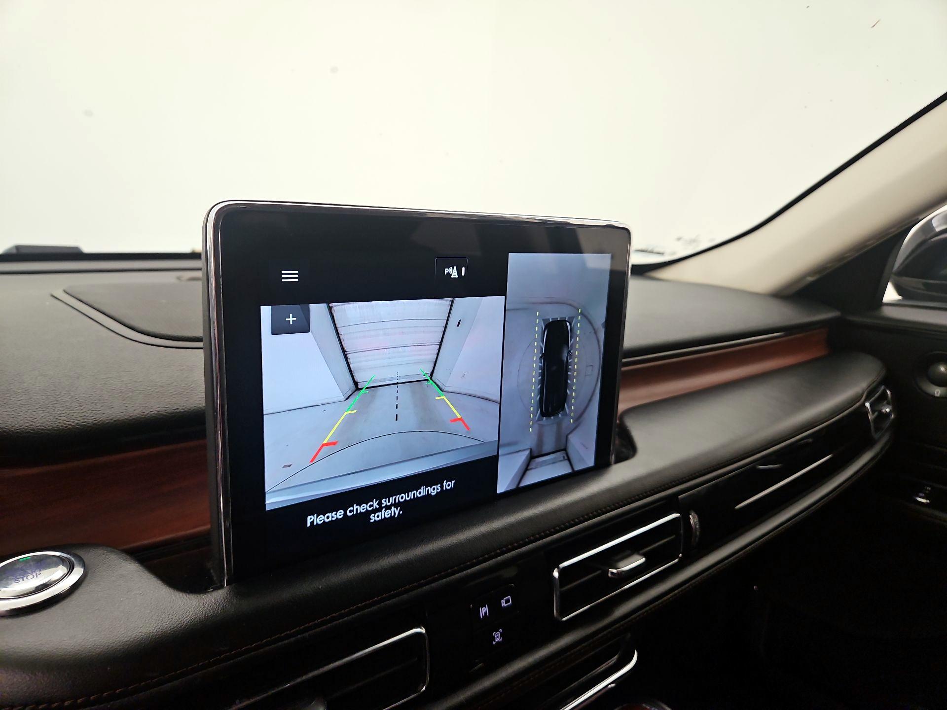 Thumbnail: 2020 Lincoln Aviator - 15