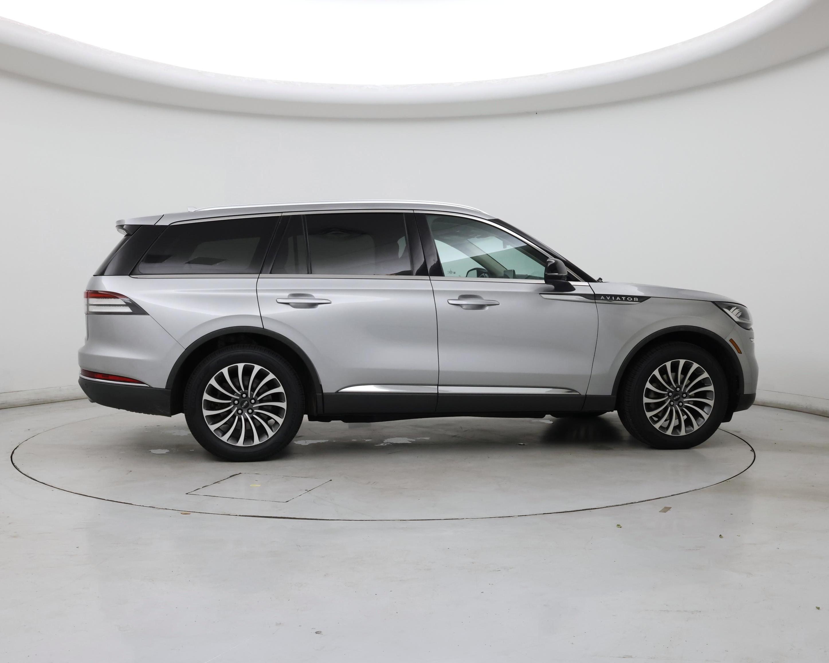 Thumbnail: 2020 Lincoln Aviator - 7