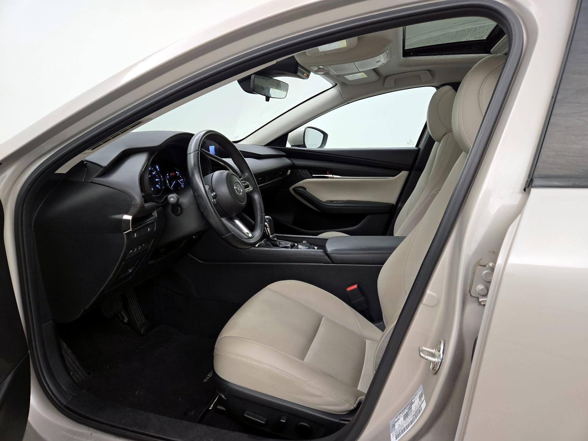 Thumbnail: 2023 Mazda Mazda3 - 11