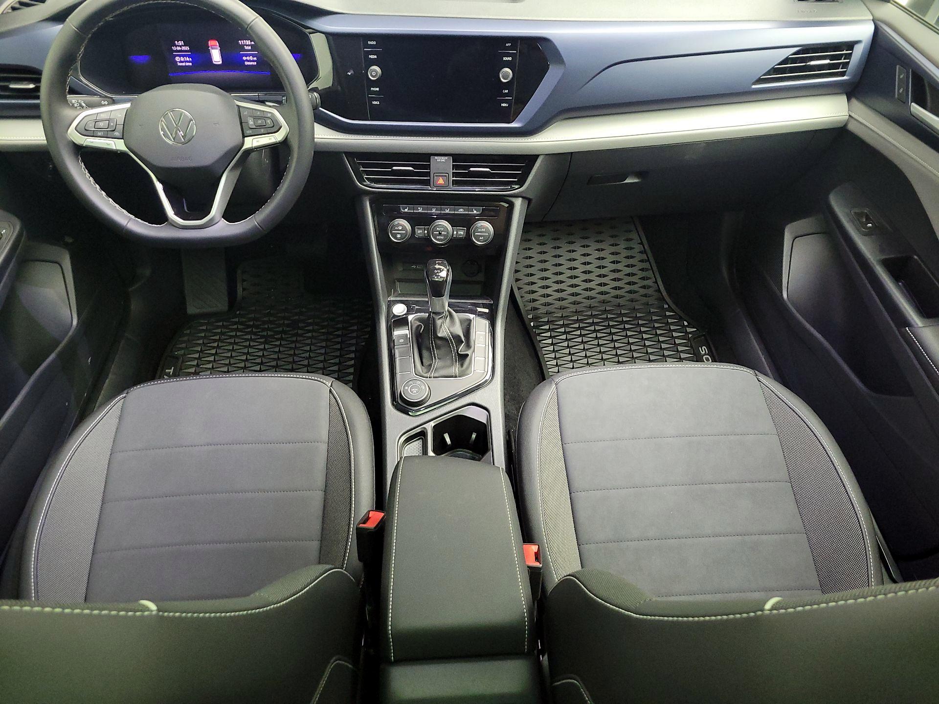 Thumbnail: 2024 Volkswagen Taos - 9