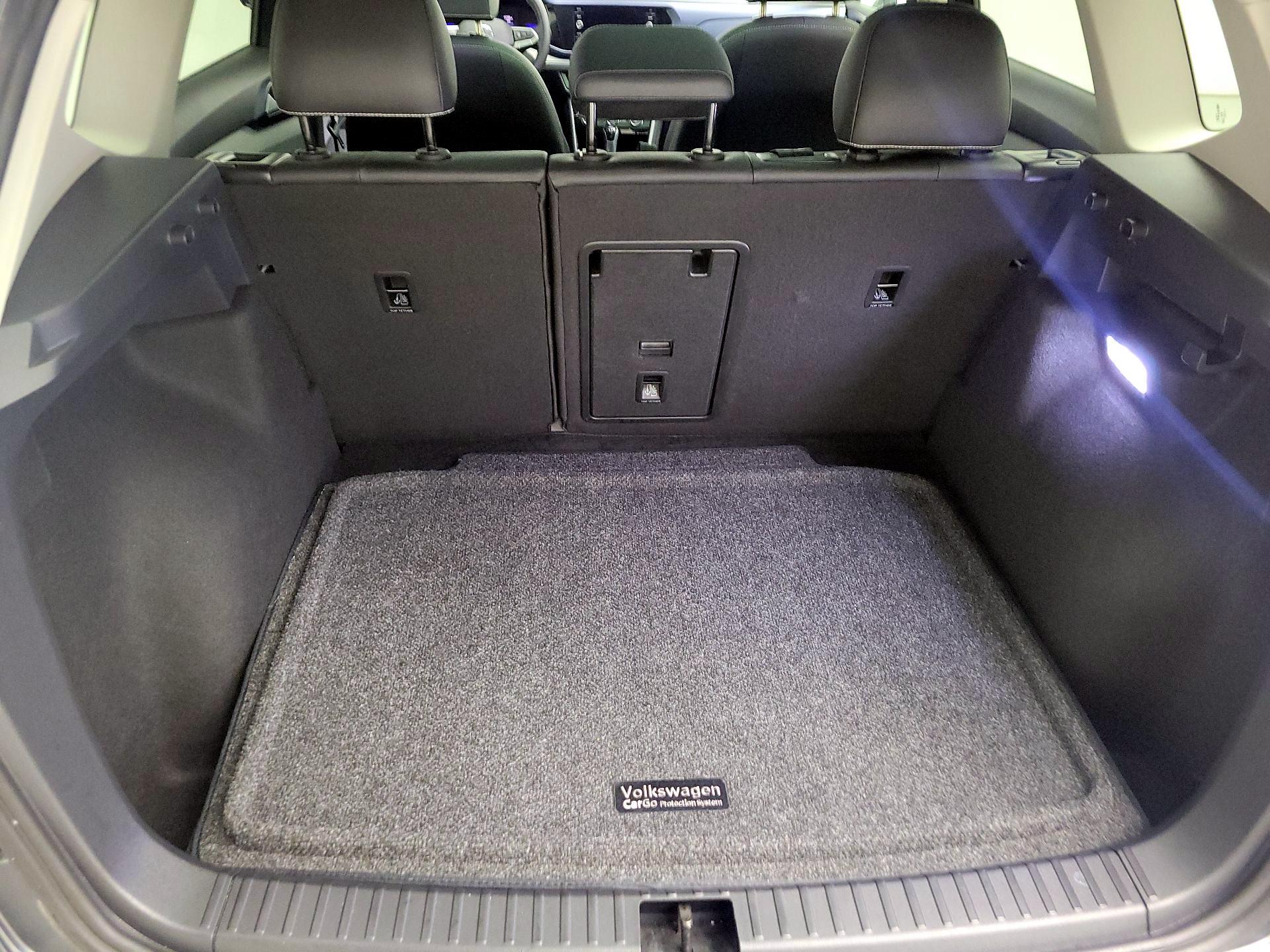 Thumbnail: 2024 Volkswagen Taos - 16