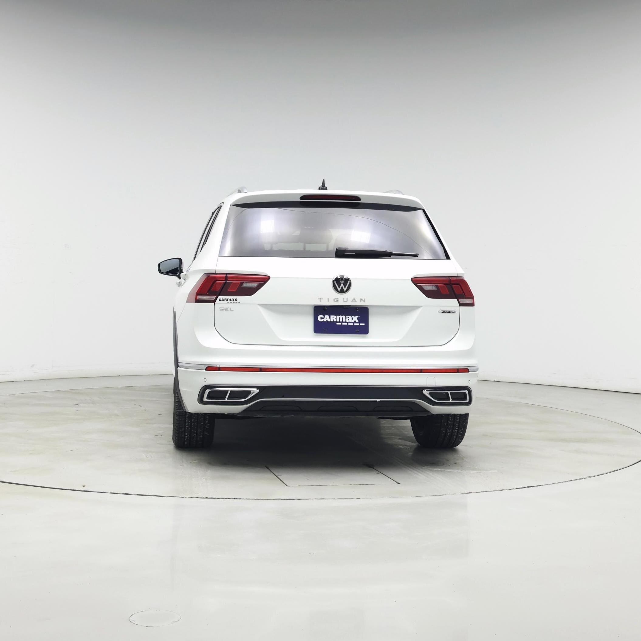 Thumbnail: 2023 Volkswagen Tiguan - 6