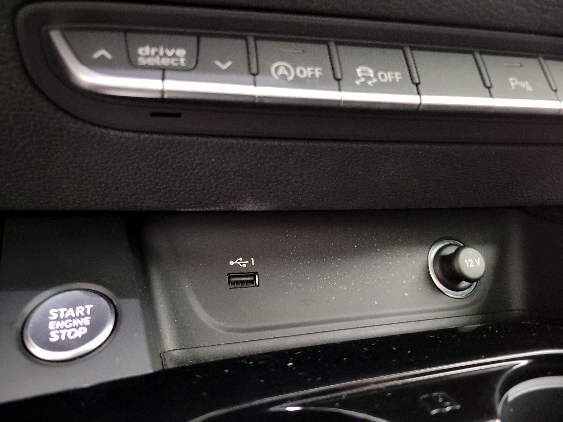 Thumbnail: 2021 Audi A4 - 19