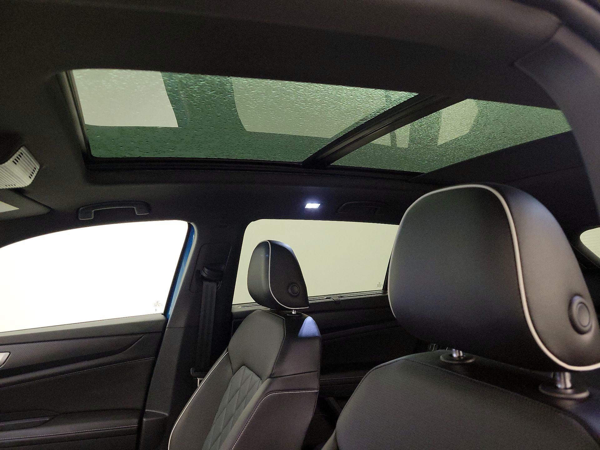 Thumbnail: 2024 Volkswagen Atlas - 18