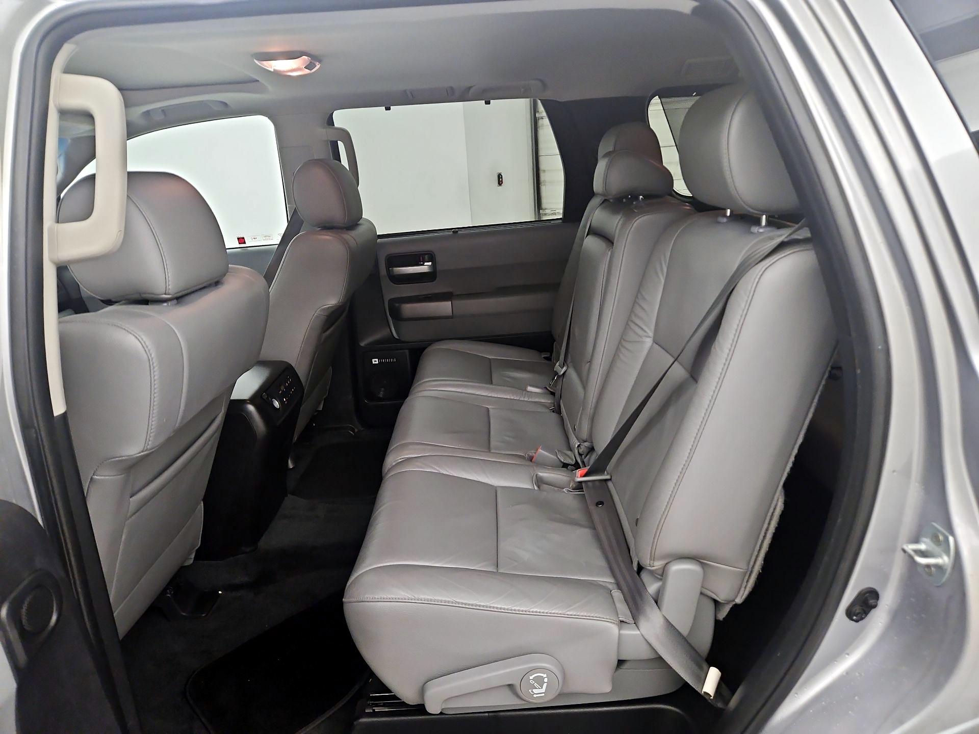 Thumbnail: 2017 Toyota Sequoia - 20