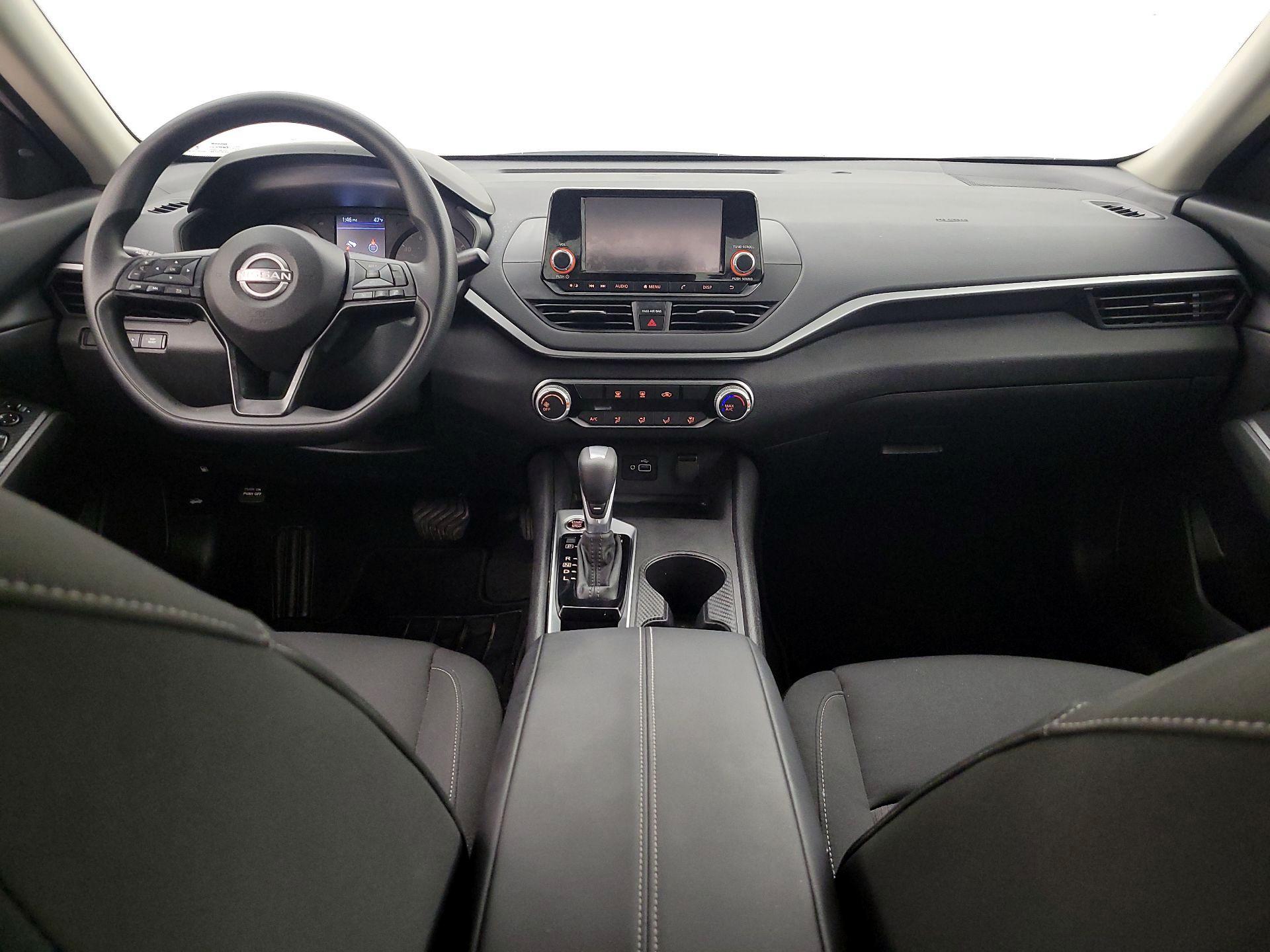 Thumbnail: 2023 Nissan Altima - 9