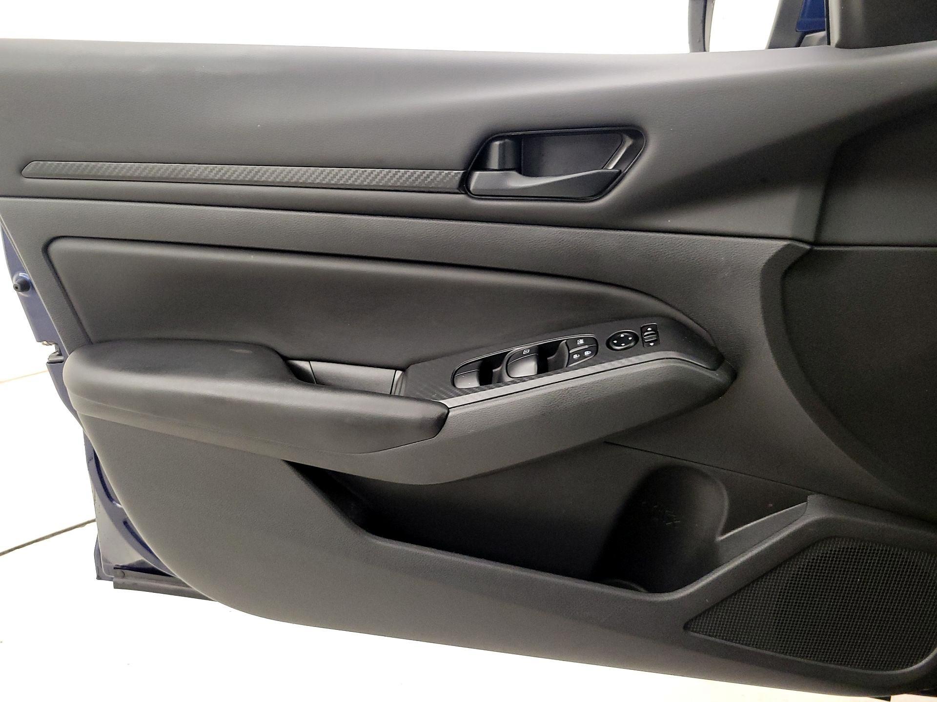 Thumbnail: 2023 Nissan Altima - 12