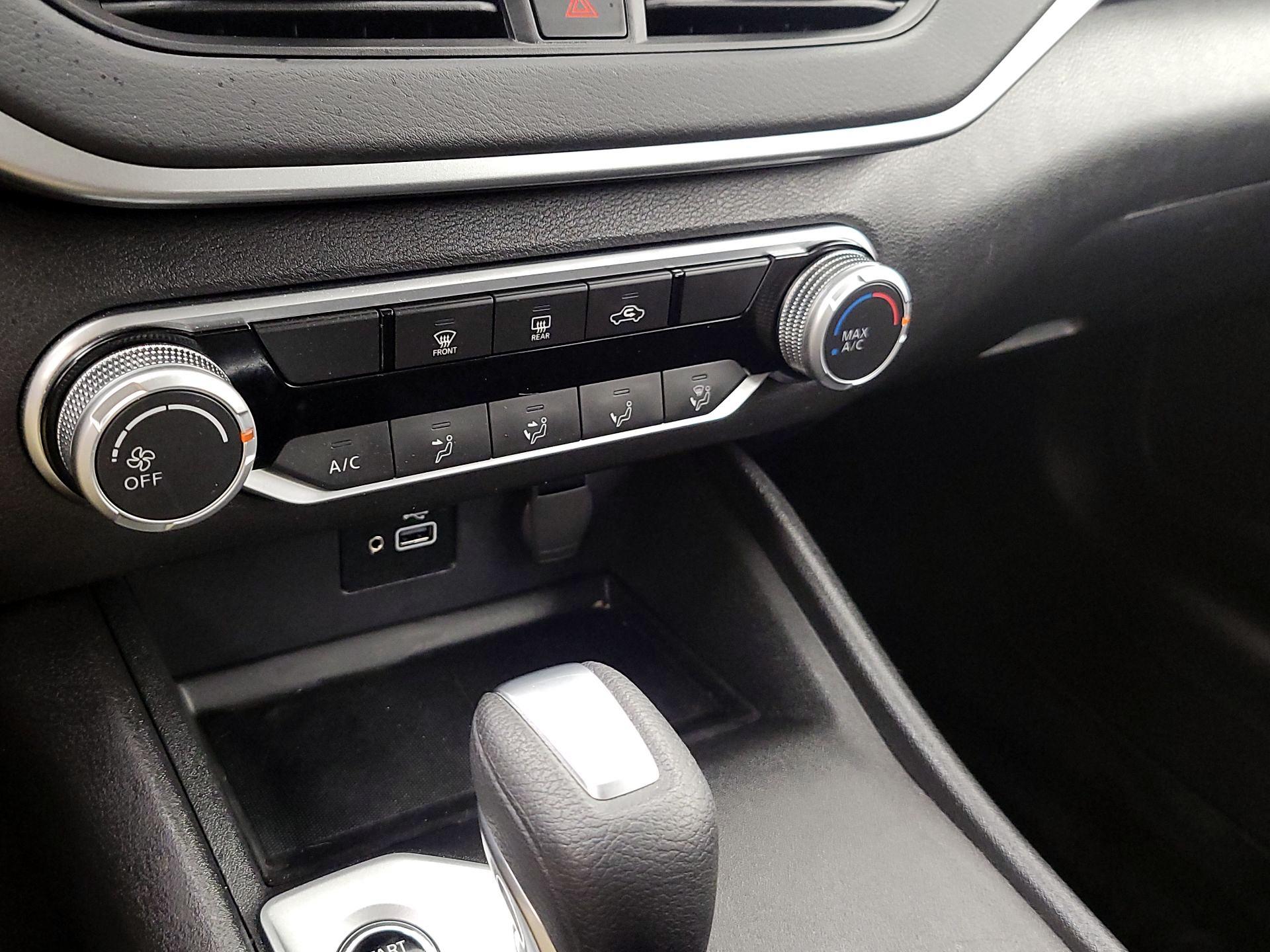 Thumbnail: 2023 Nissan Altima - 16