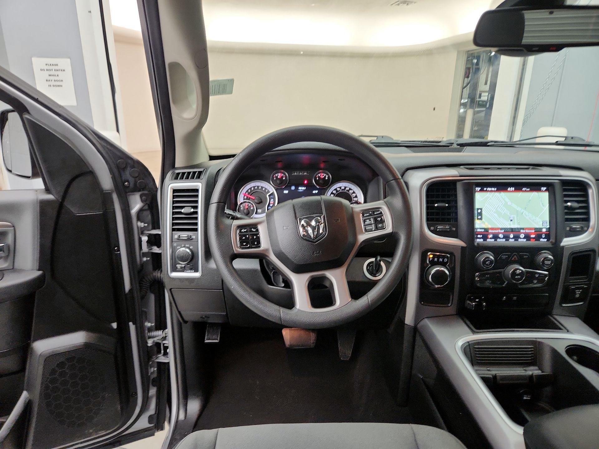 Thumbnail: 2023 RAM 1500 Classic - 10