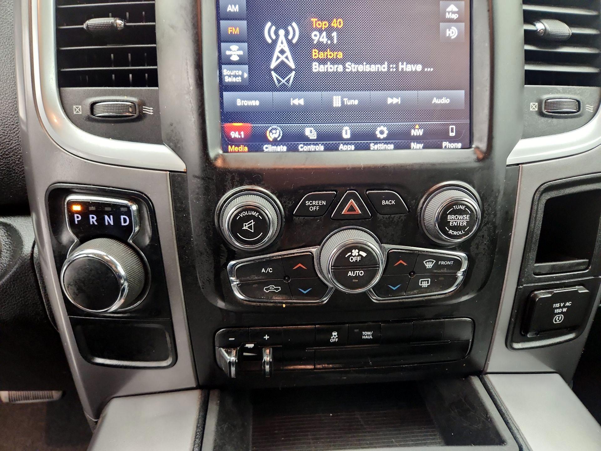 Thumbnail: 2023 RAM 1500 Classic - 16