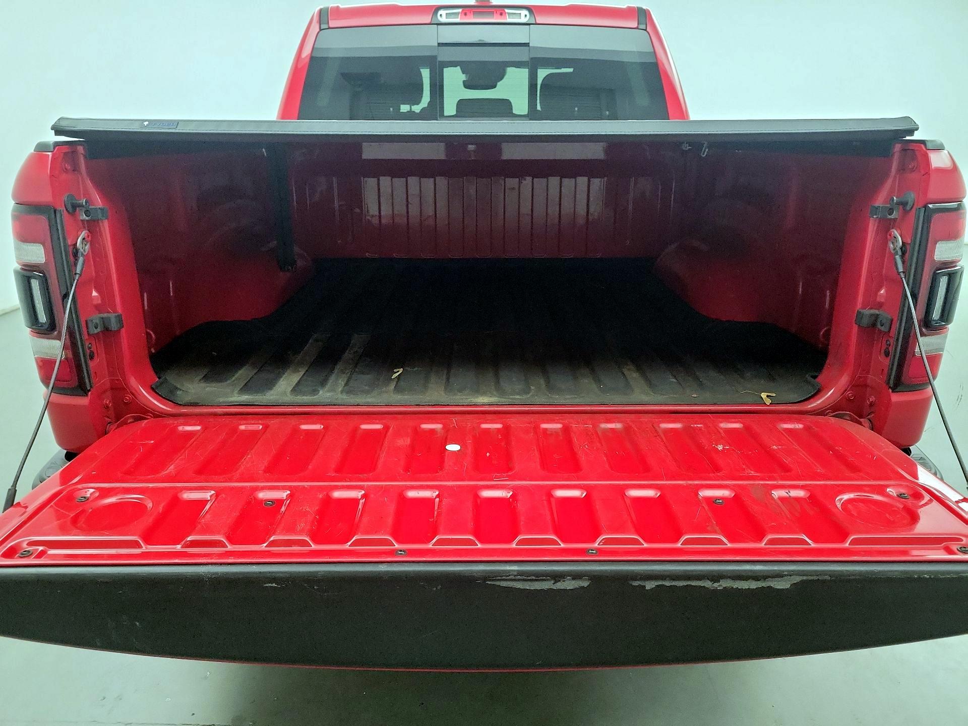 Thumbnail: 2021 RAM 1500 - 19