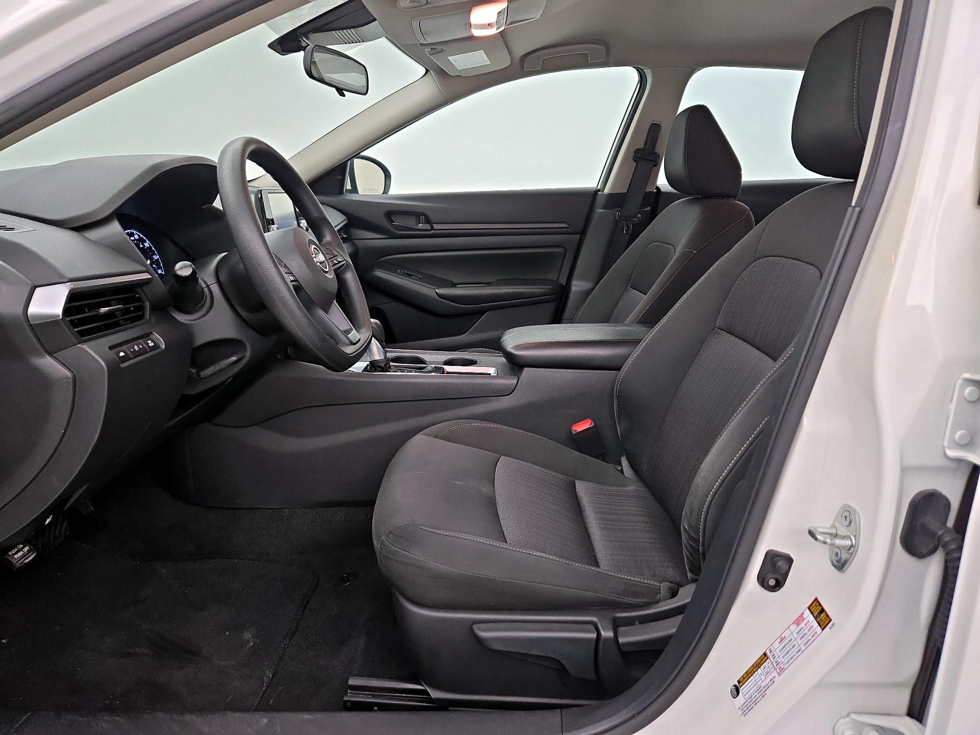 Thumbnail: 2023 Nissan Altima - 11