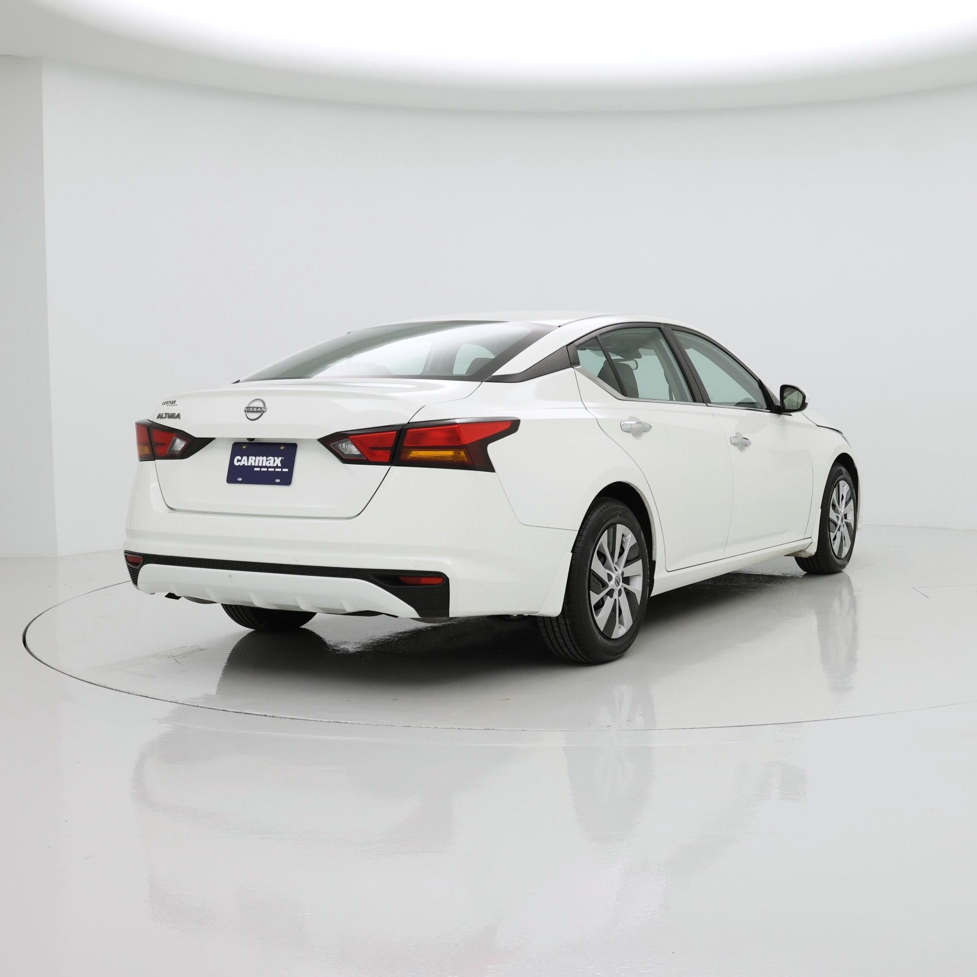 Thumbnail: 2023 Nissan Altima - 8