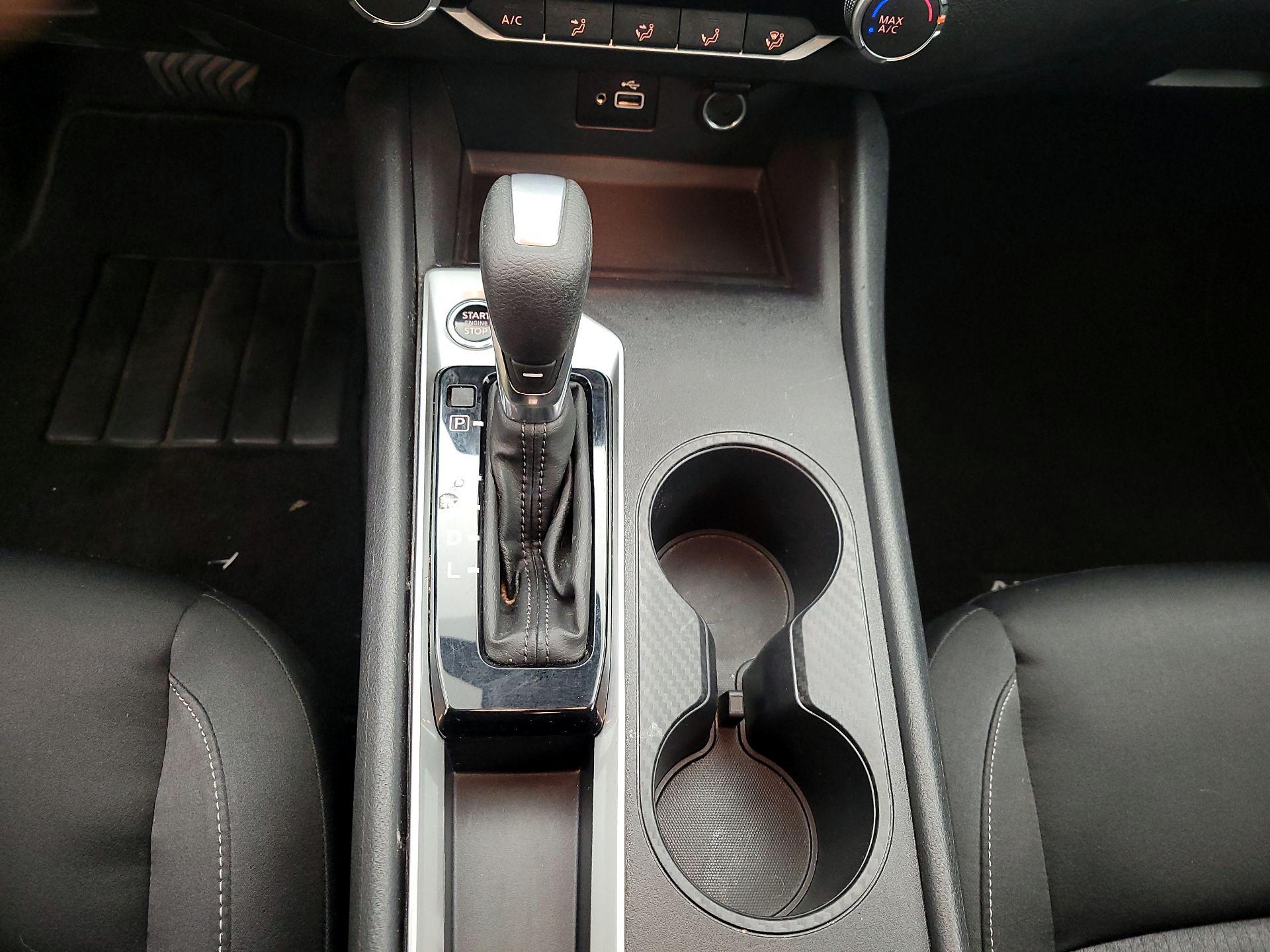 Thumbnail: 2022 Nissan Altima - 17