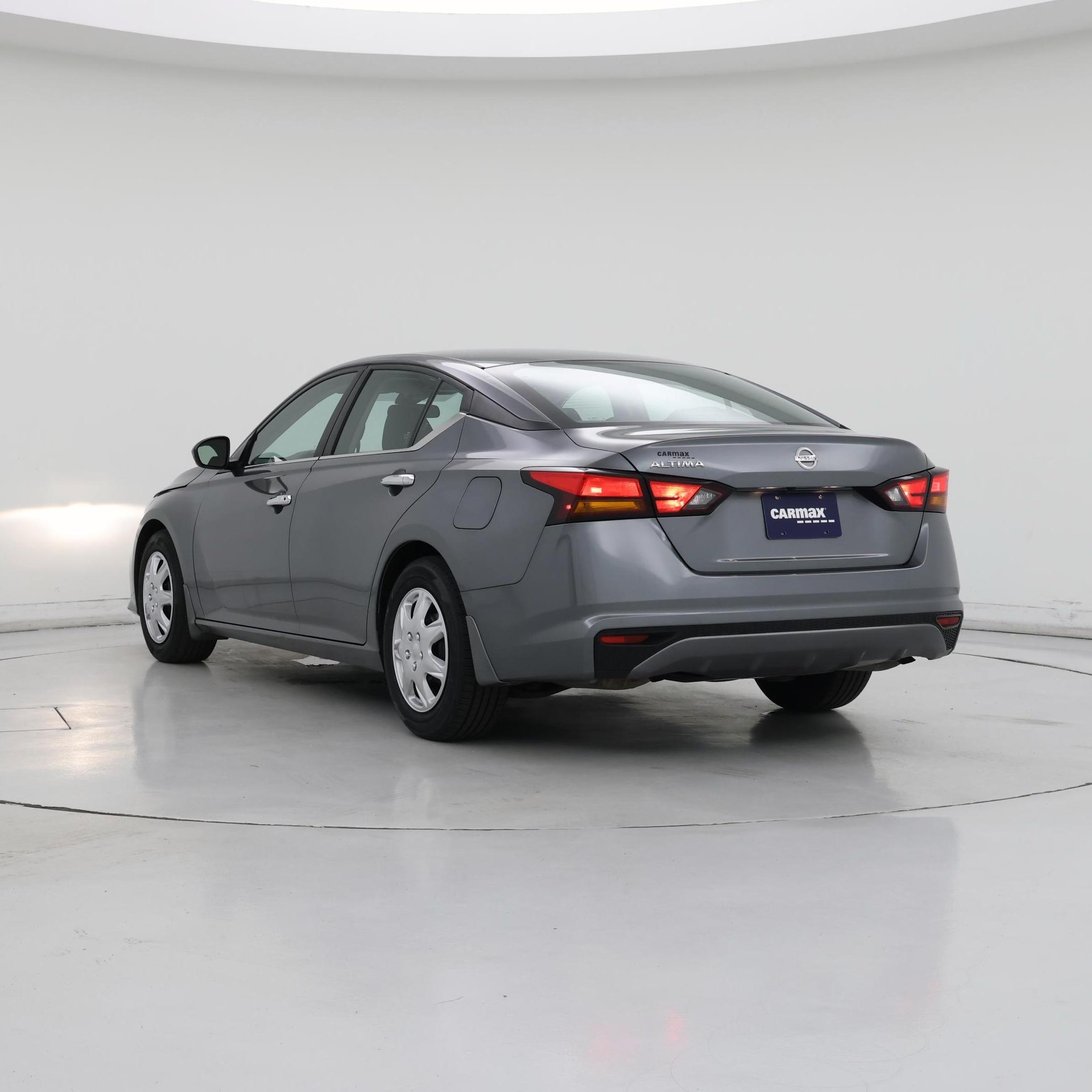 Thumbnail: 2022 Nissan Altima - 2