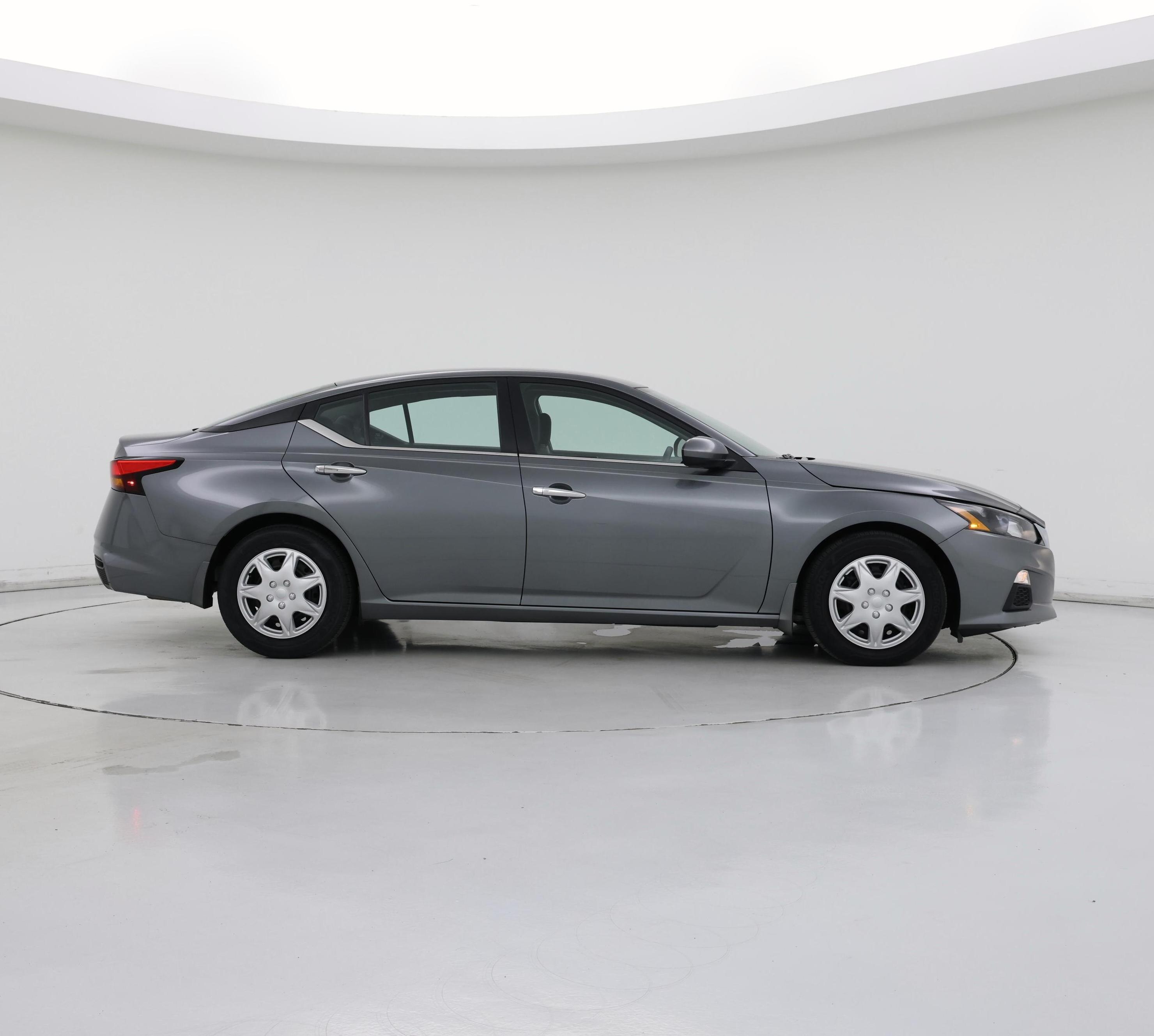 Thumbnail: 2022 Nissan Altima - 7