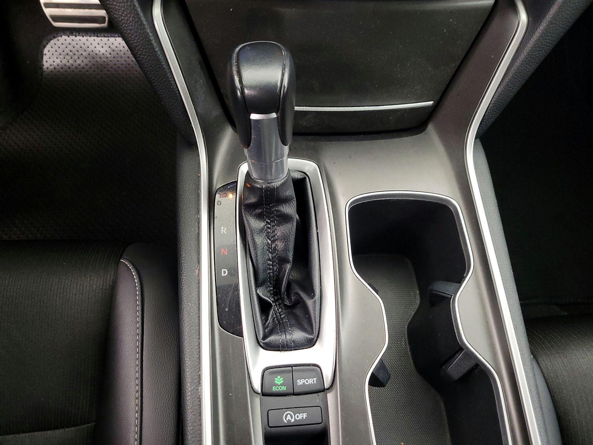 Thumbnail: 2022 Honda Accord - 17