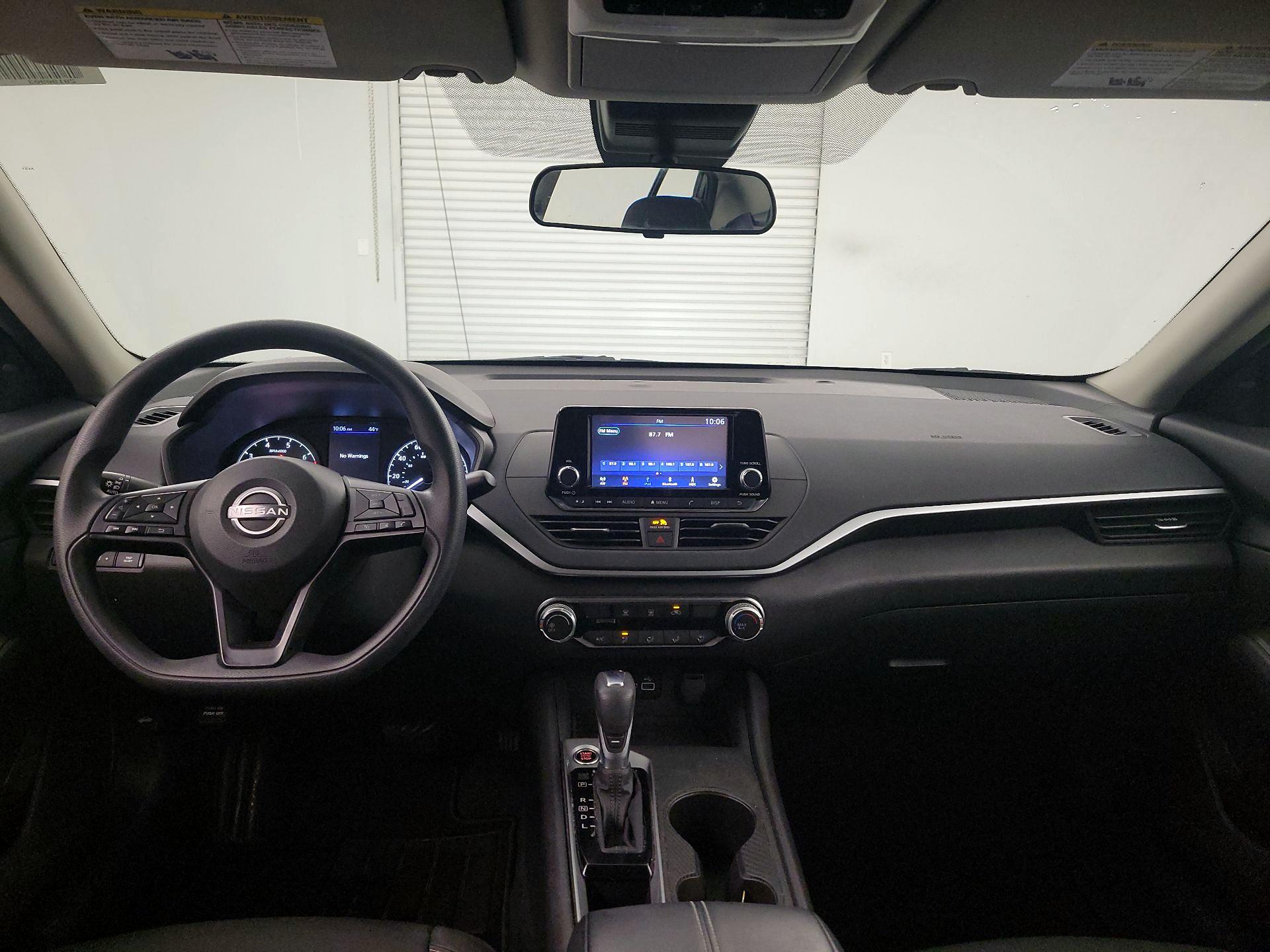 Thumbnail: 2023 Nissan Altima - 9